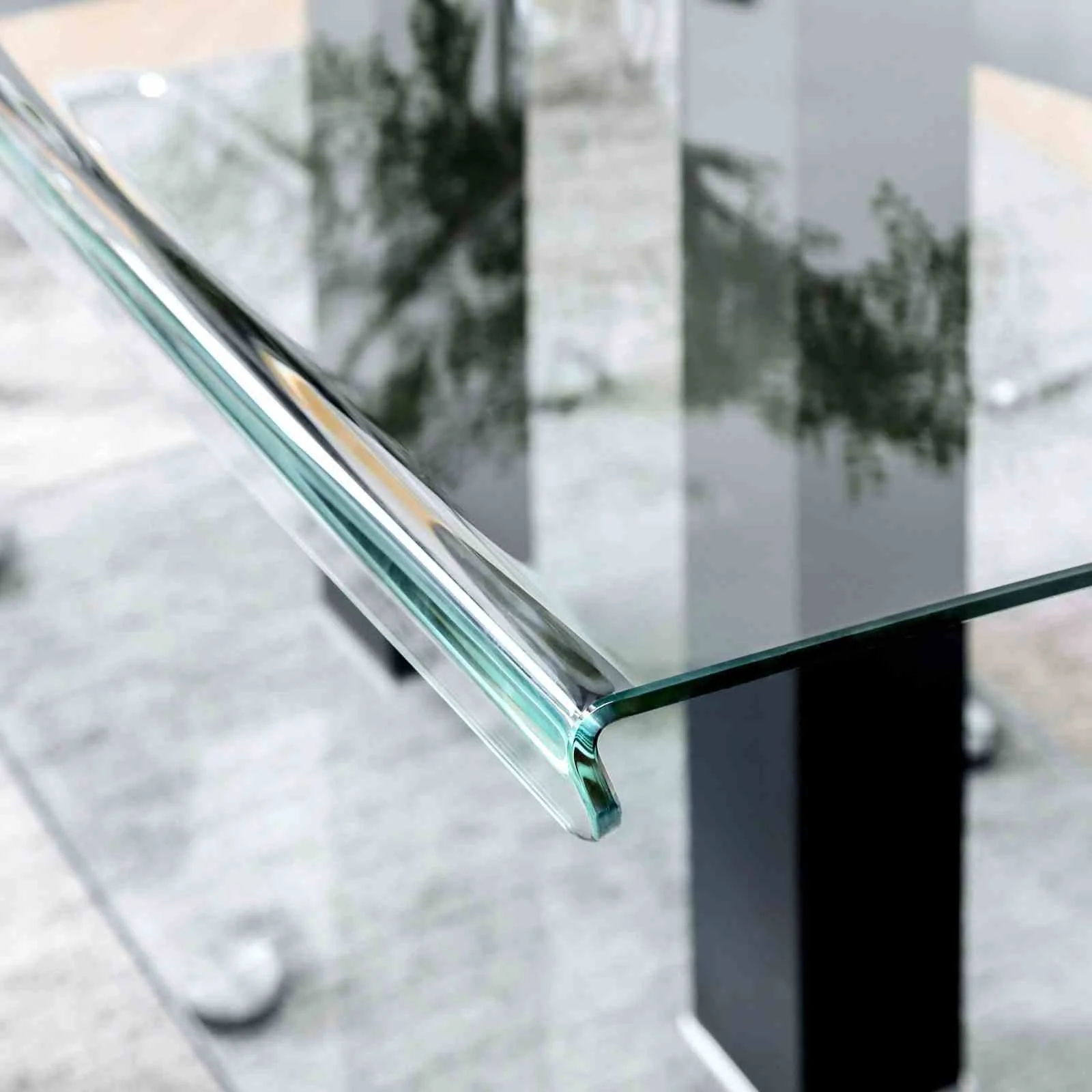 Richfield Dining Table, Black - Image 3