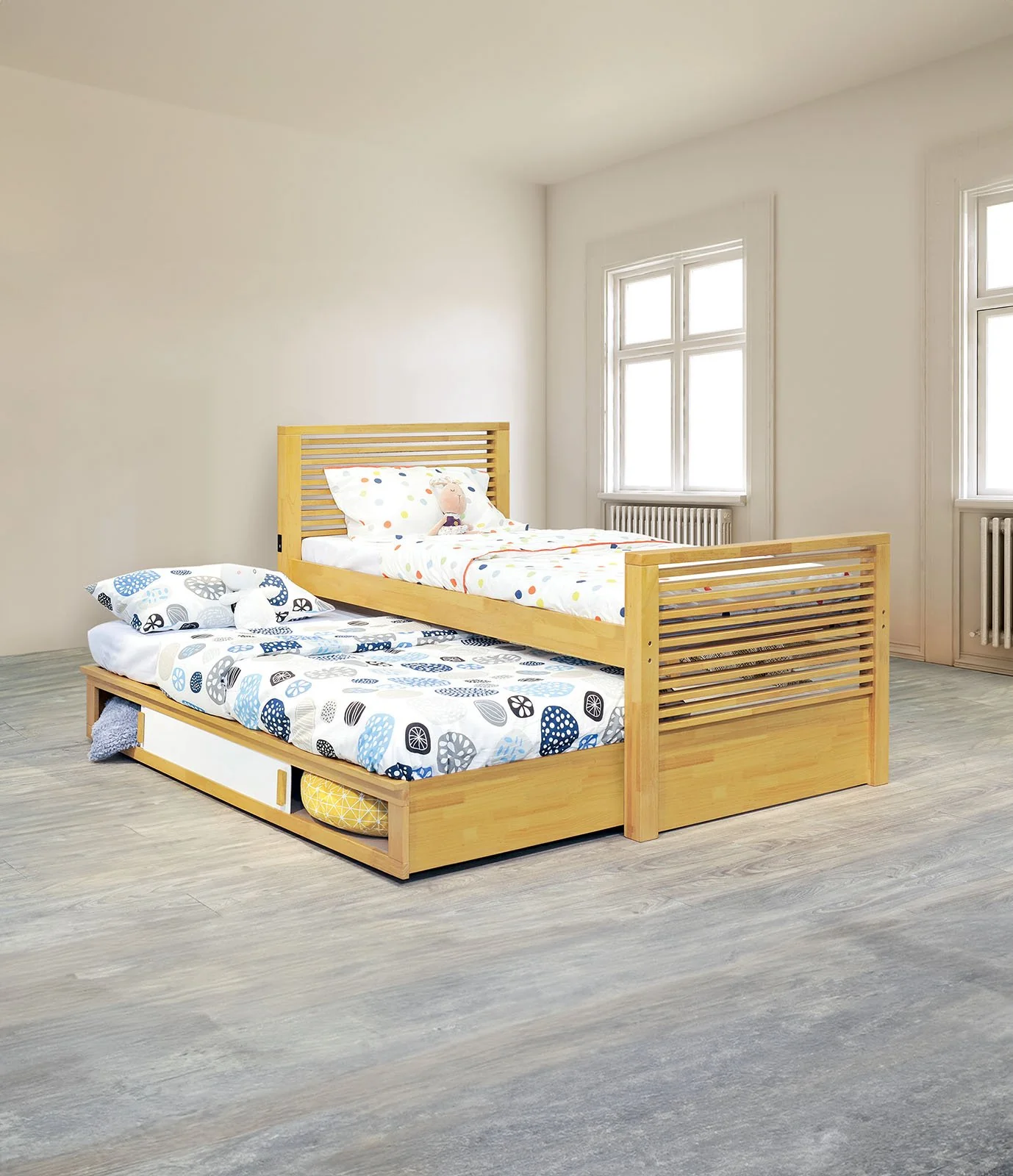 Richland Full Captain Bed w/ Trundle, Light Oak - Image 5