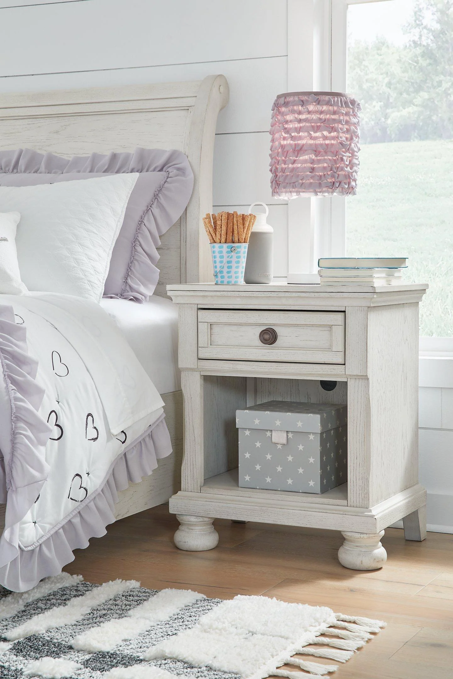 Robbinsdale Nightstand - Image 12