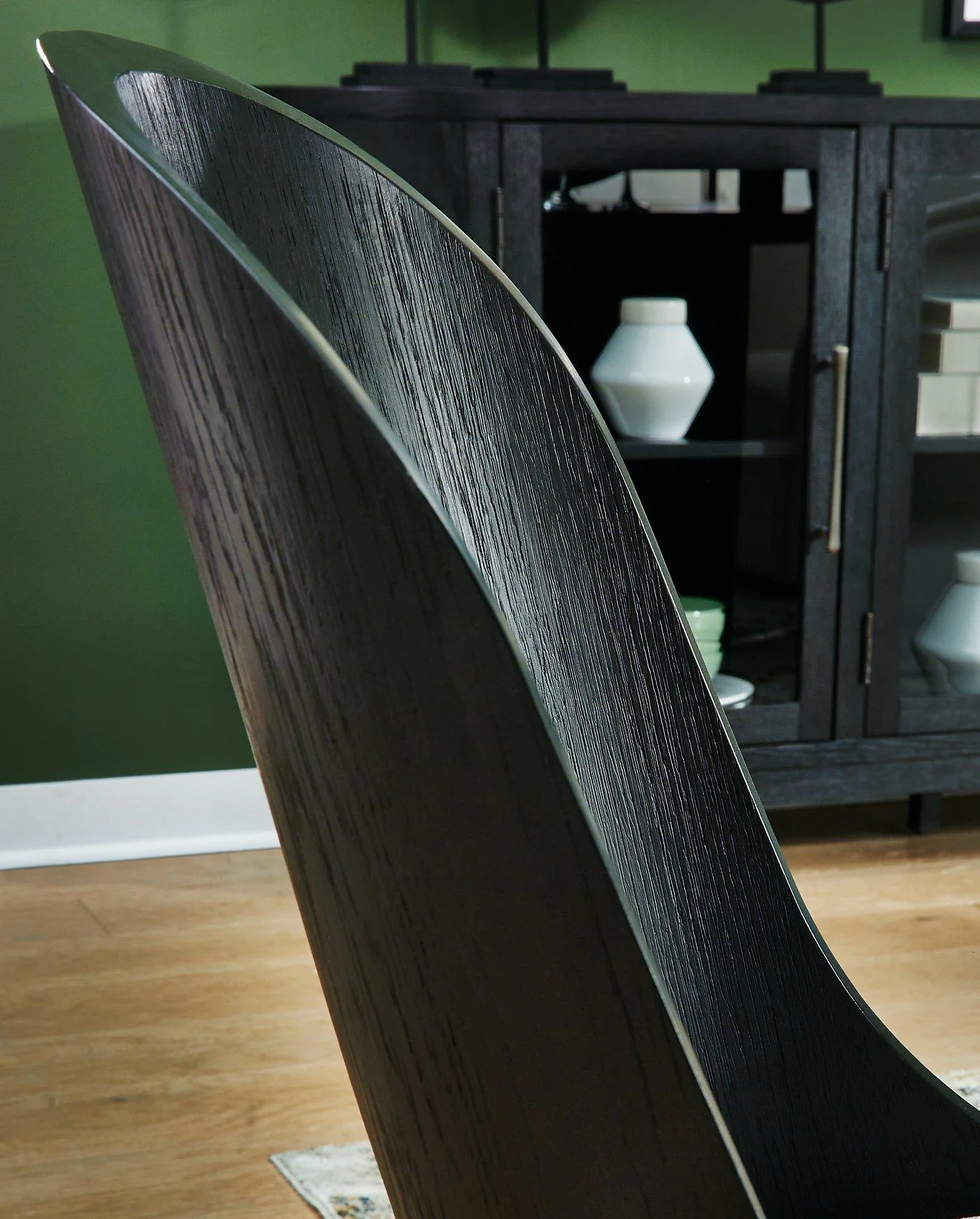 Rowanbeck Dining Chair - Image 9