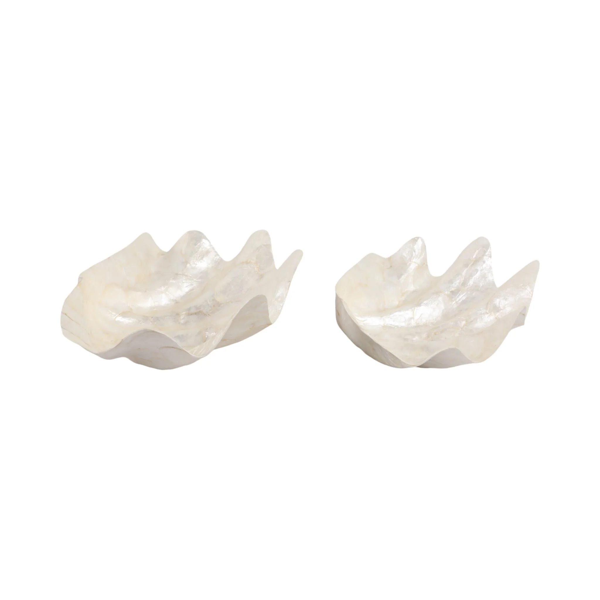 S/2 17"/20" Capiz Shell Shaped Bowls, Ivory - Image 3