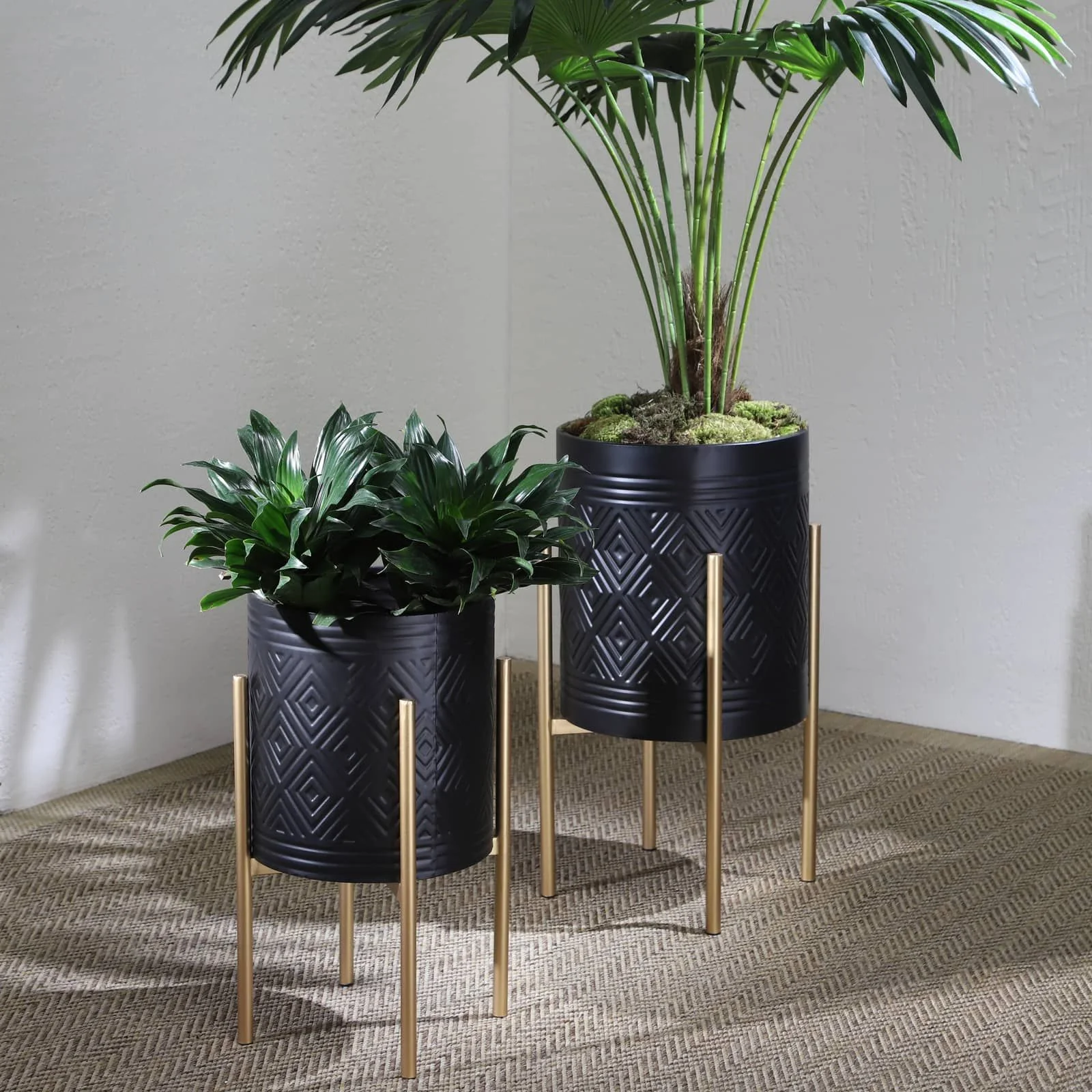 S/2 Aztec Planter On Metal Stand, Black/gold - Image 6