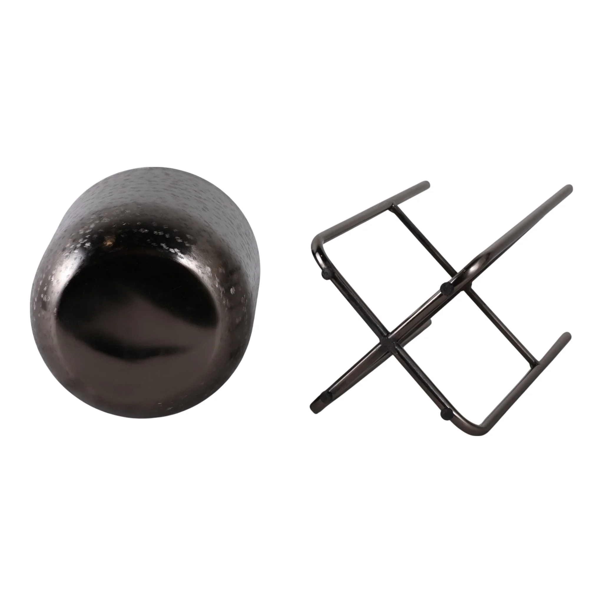 S/3 15/20/27" Etched Metal Planter On Stand, Black - Image 8