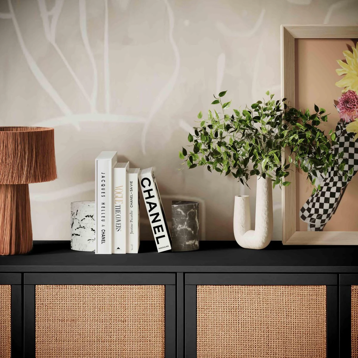 Salaa Concrete Table Vase - Image 2