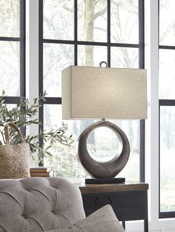 Saria Table Lamp - Image 3