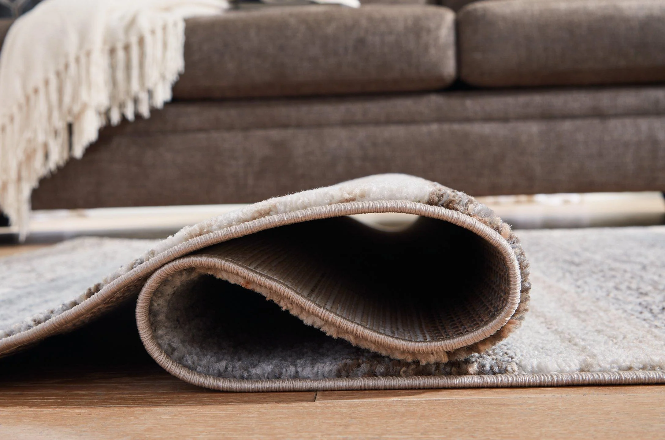 Sethburn Rug - Image 5