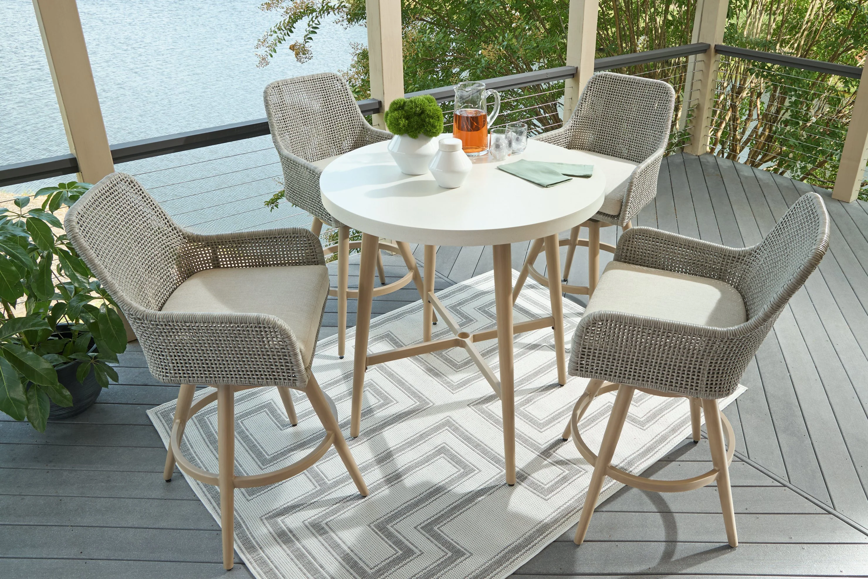 Seton Creek Outdoor Dining Package - Image 14