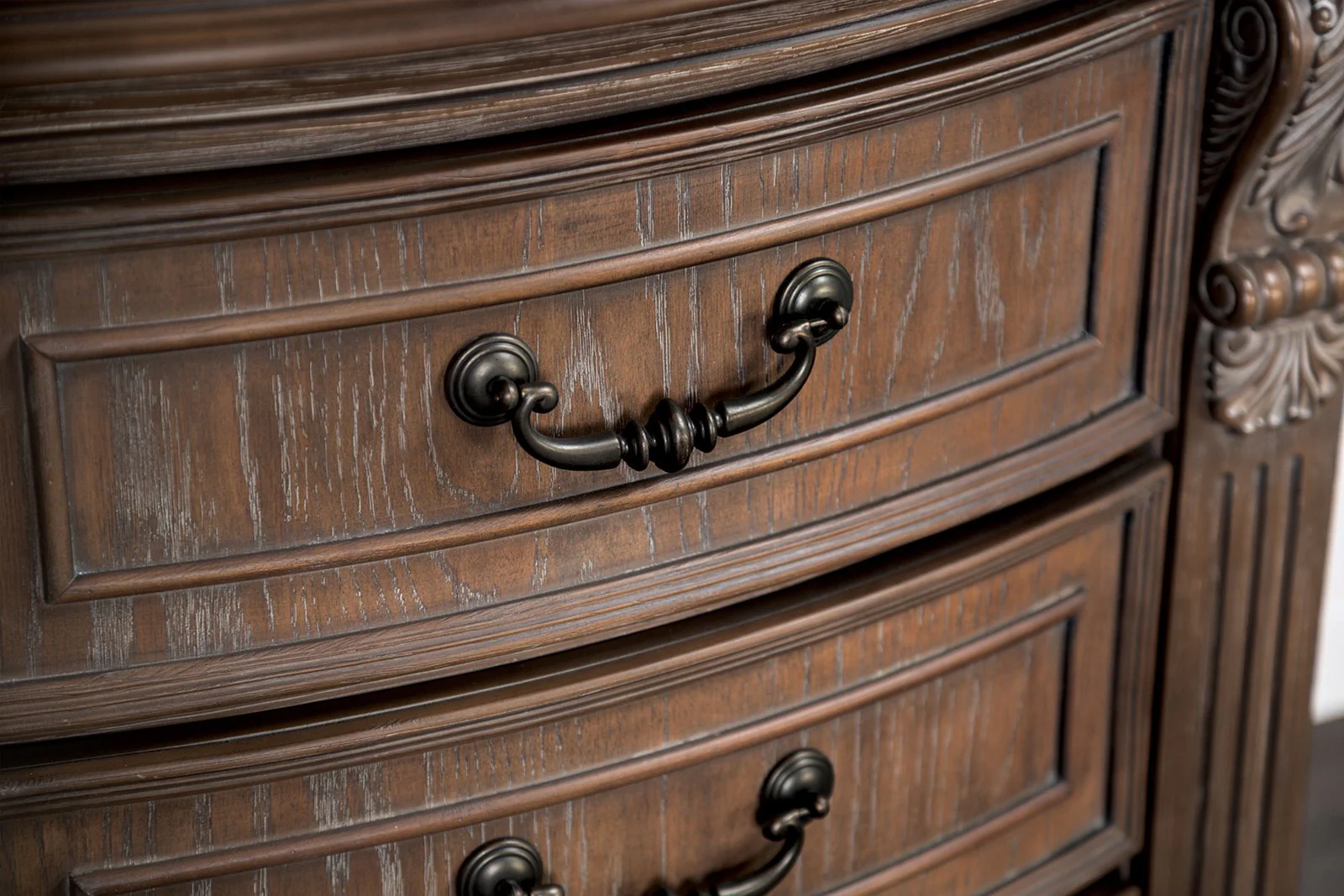 Sevenoaks Nightstand, Weathered Oak - Image 3