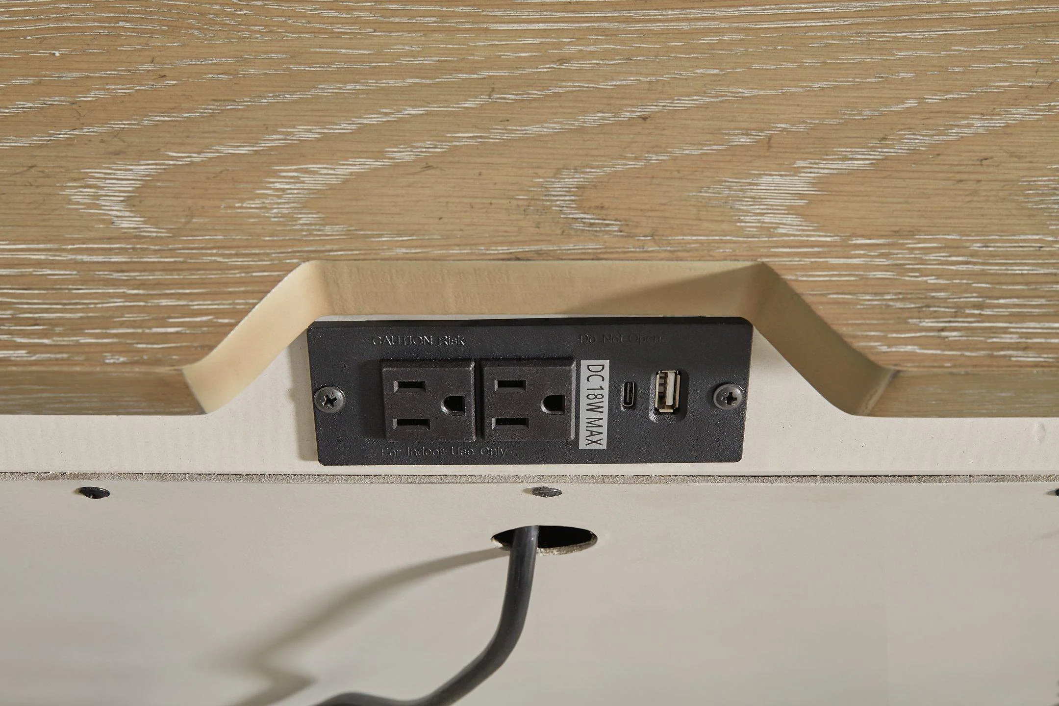Shaybrock Nightstand - Image 9
