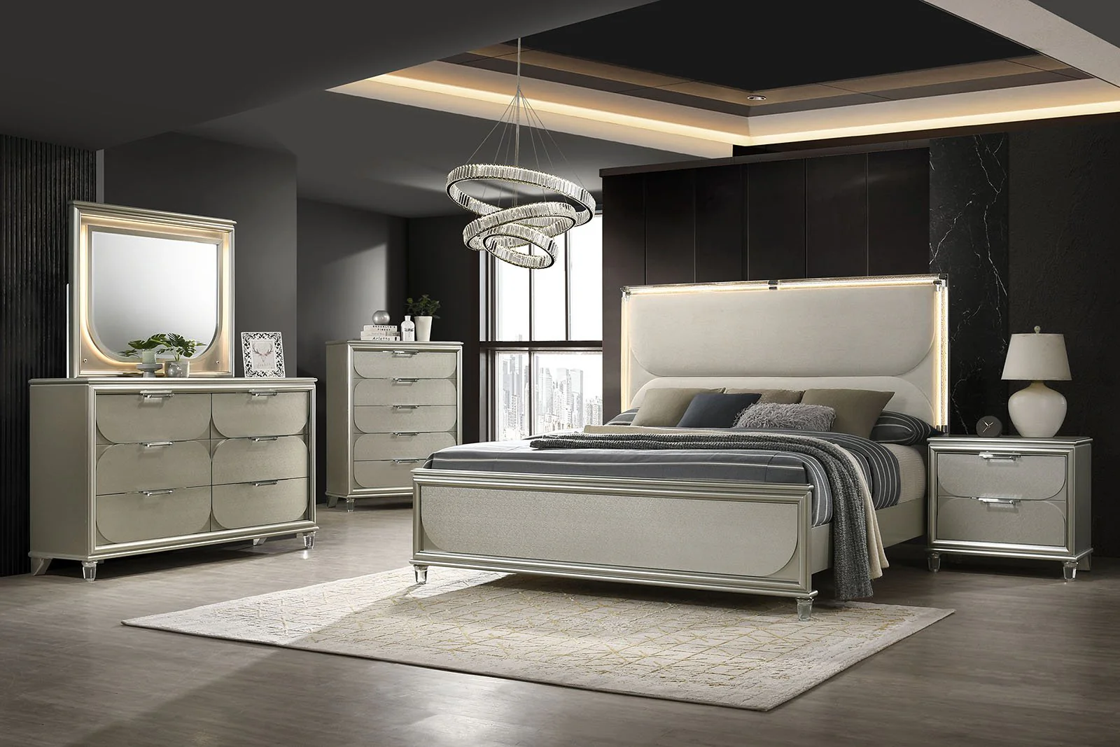 Sheridan E.King Bed, Silver - Image 2