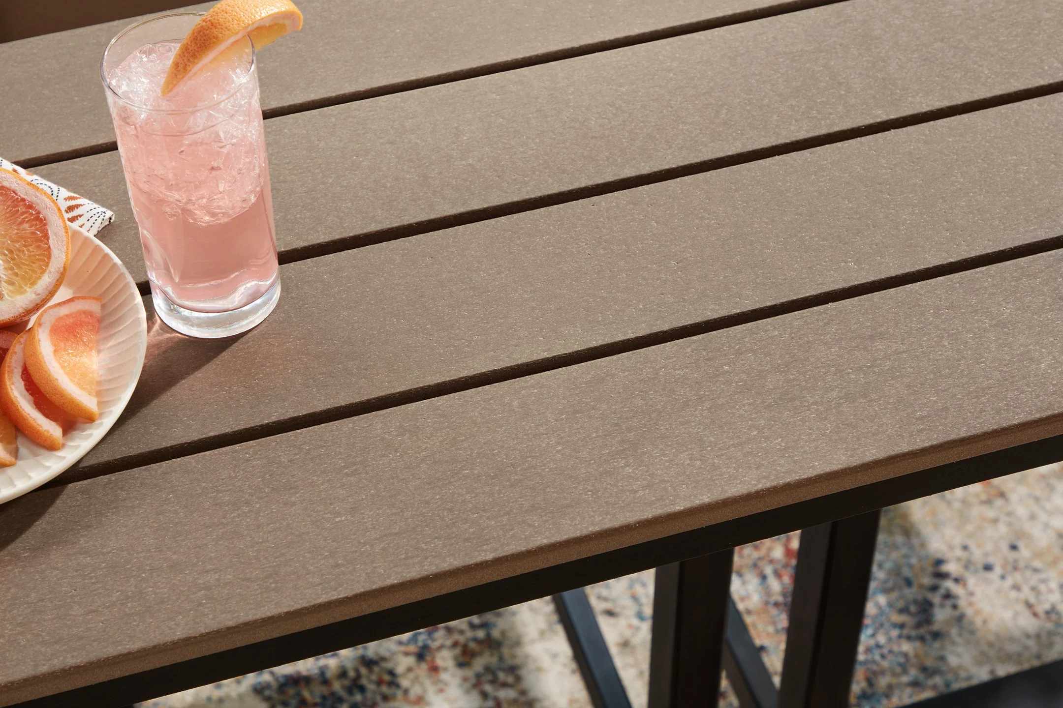 Shoreline Beach Outdoor Counter Table and 2 Barstools - Image 13