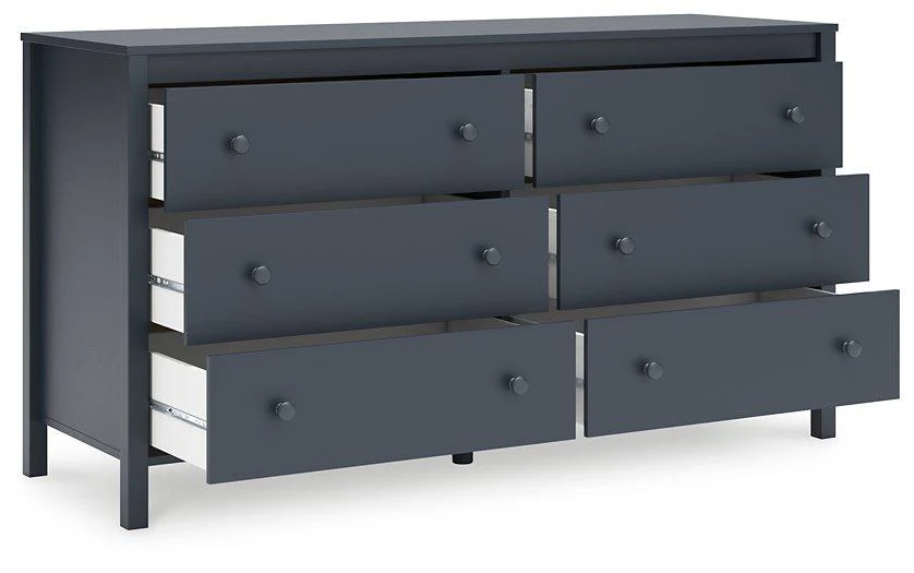 Simmenfort Dresser - Image 6