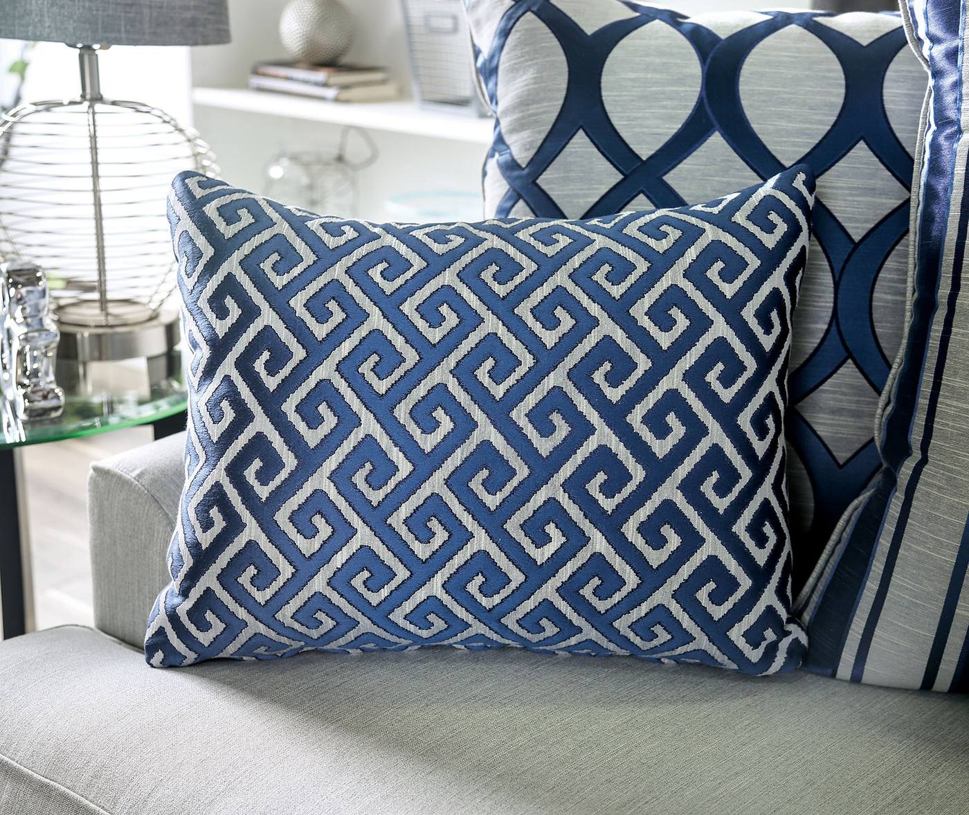 Sisseton Sofa + Loveseat - Image 3