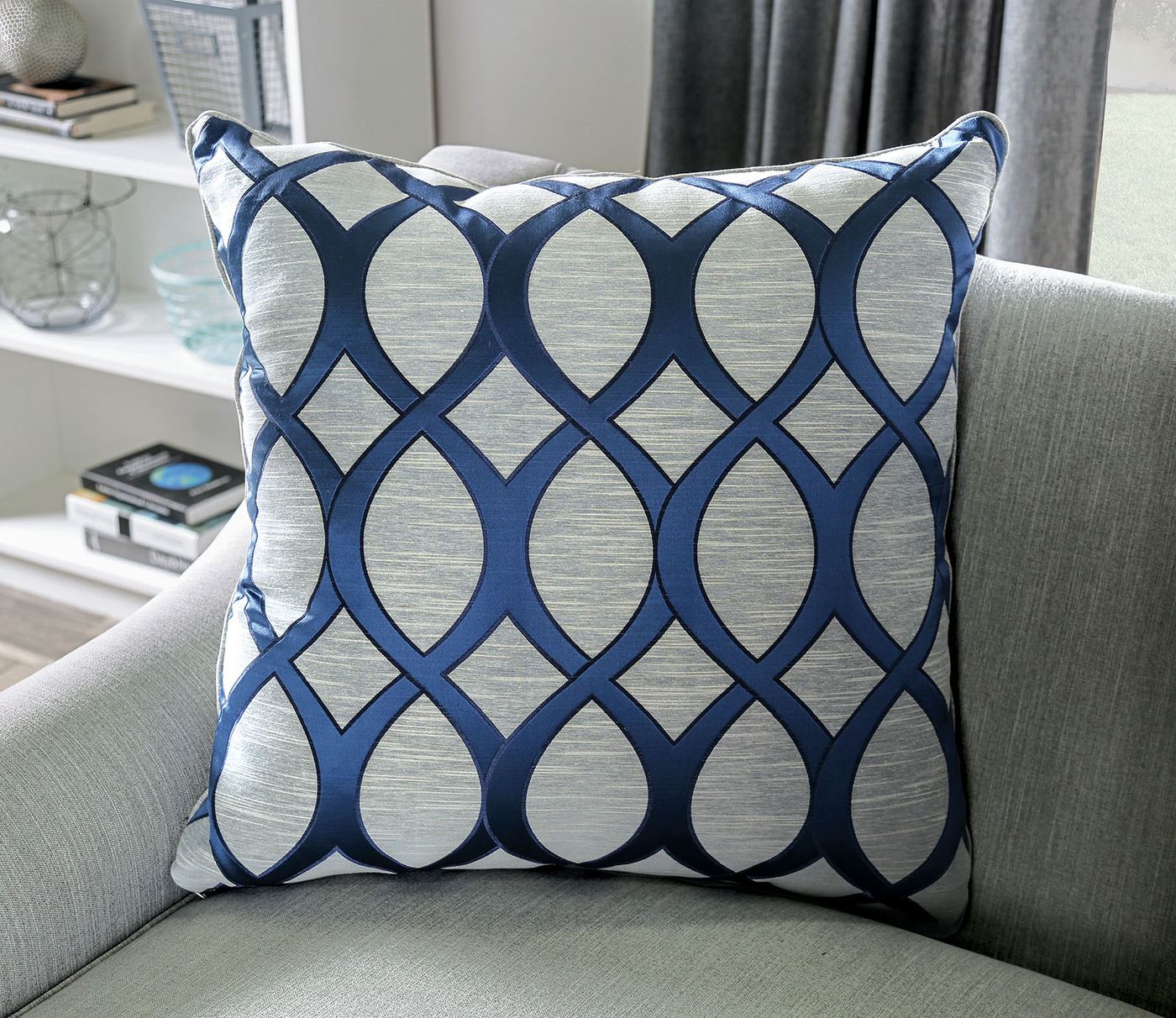 Sisseton Sofa + Loveseat - Image 4