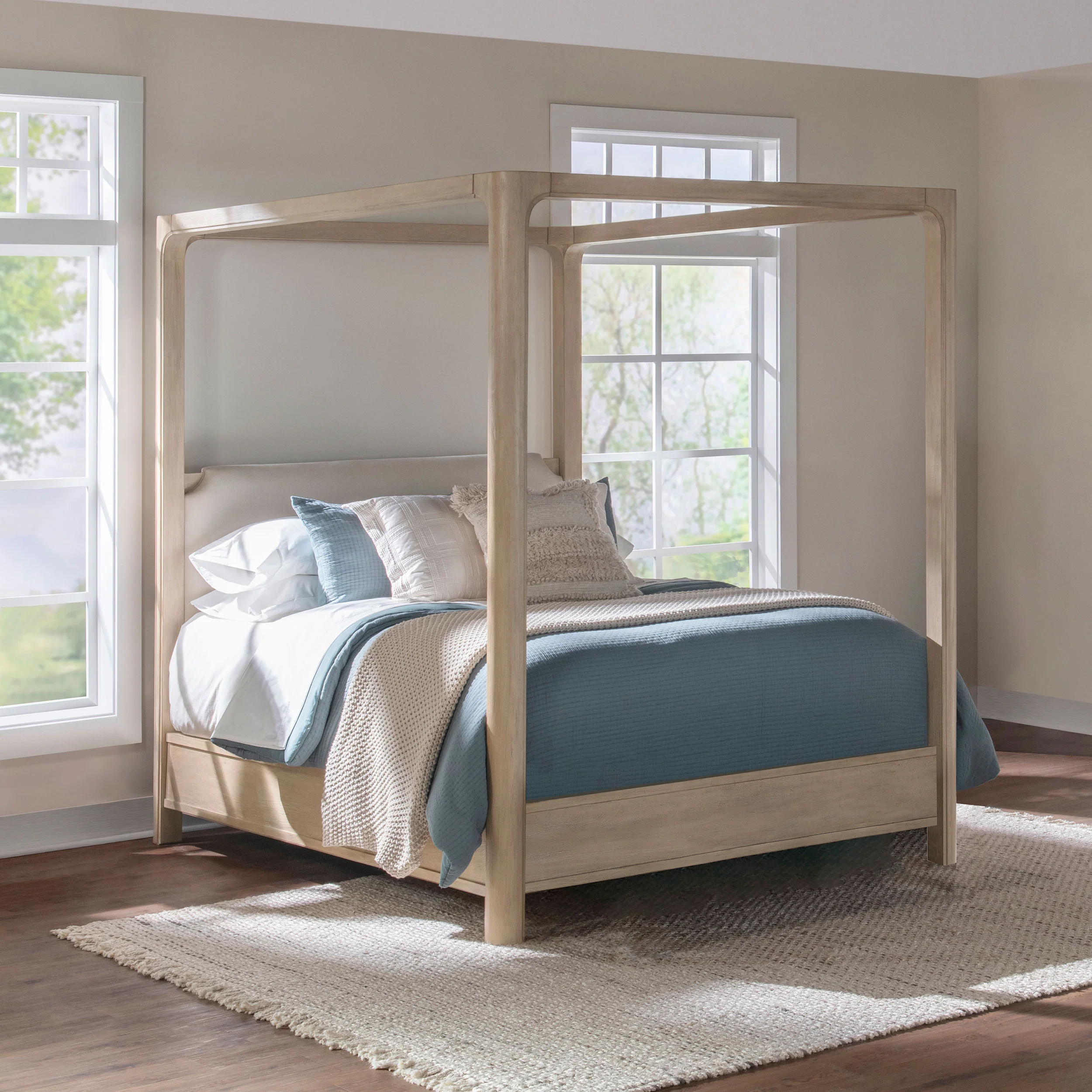 Solano Canopy Panel Platform Bed - Image 13