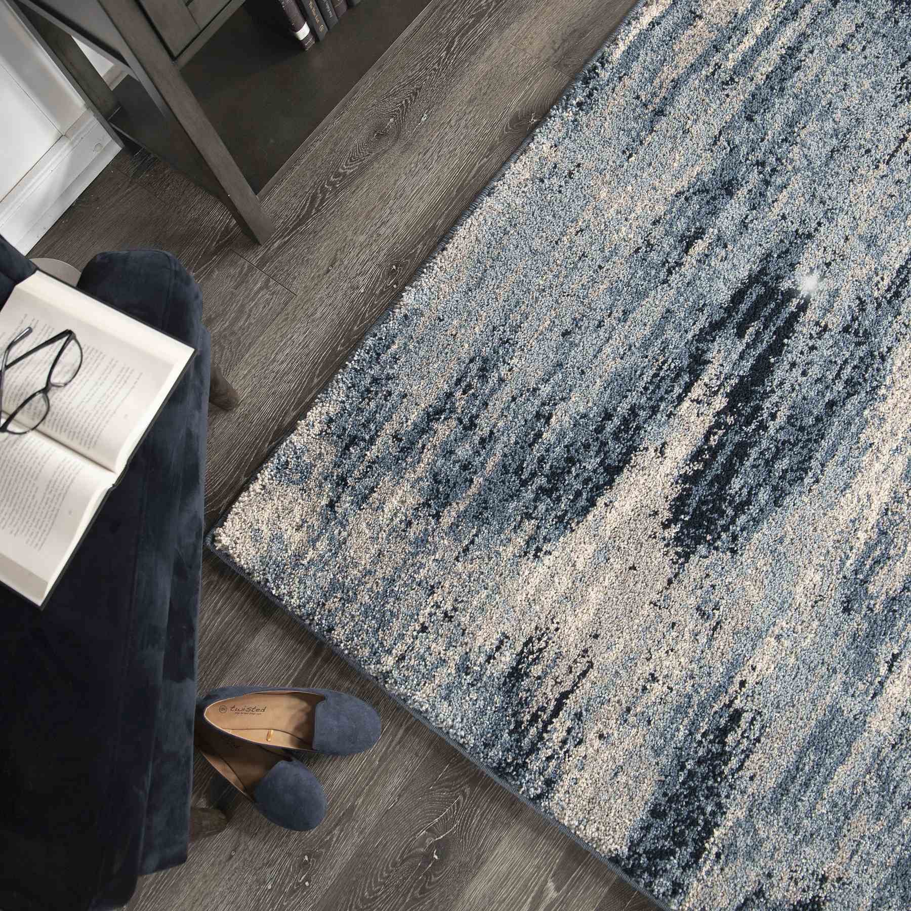 Spartan Contemporary 8x10 Area Rug in Cream/Blue - Image 6