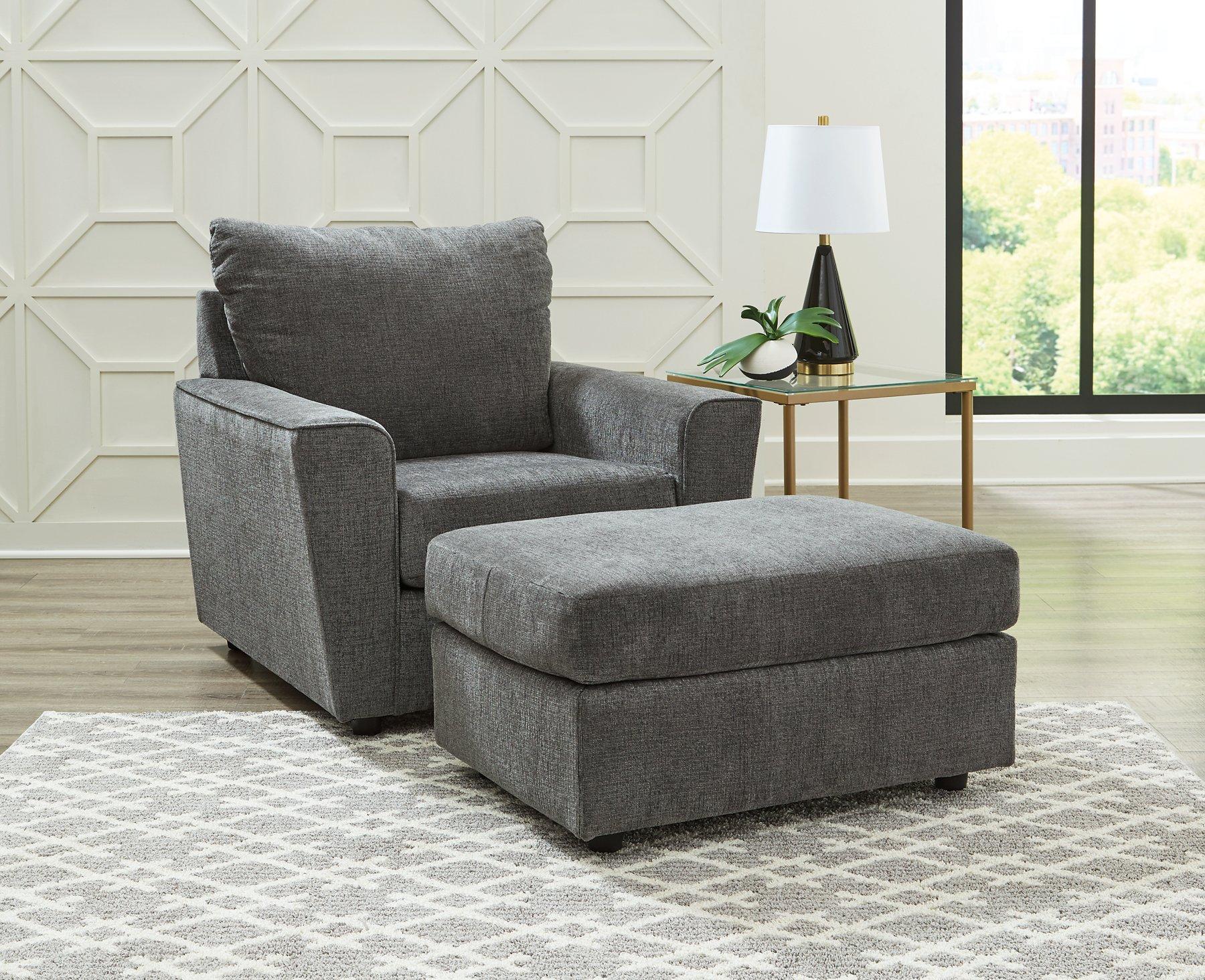 Stairatt Living Room Set - Image 2