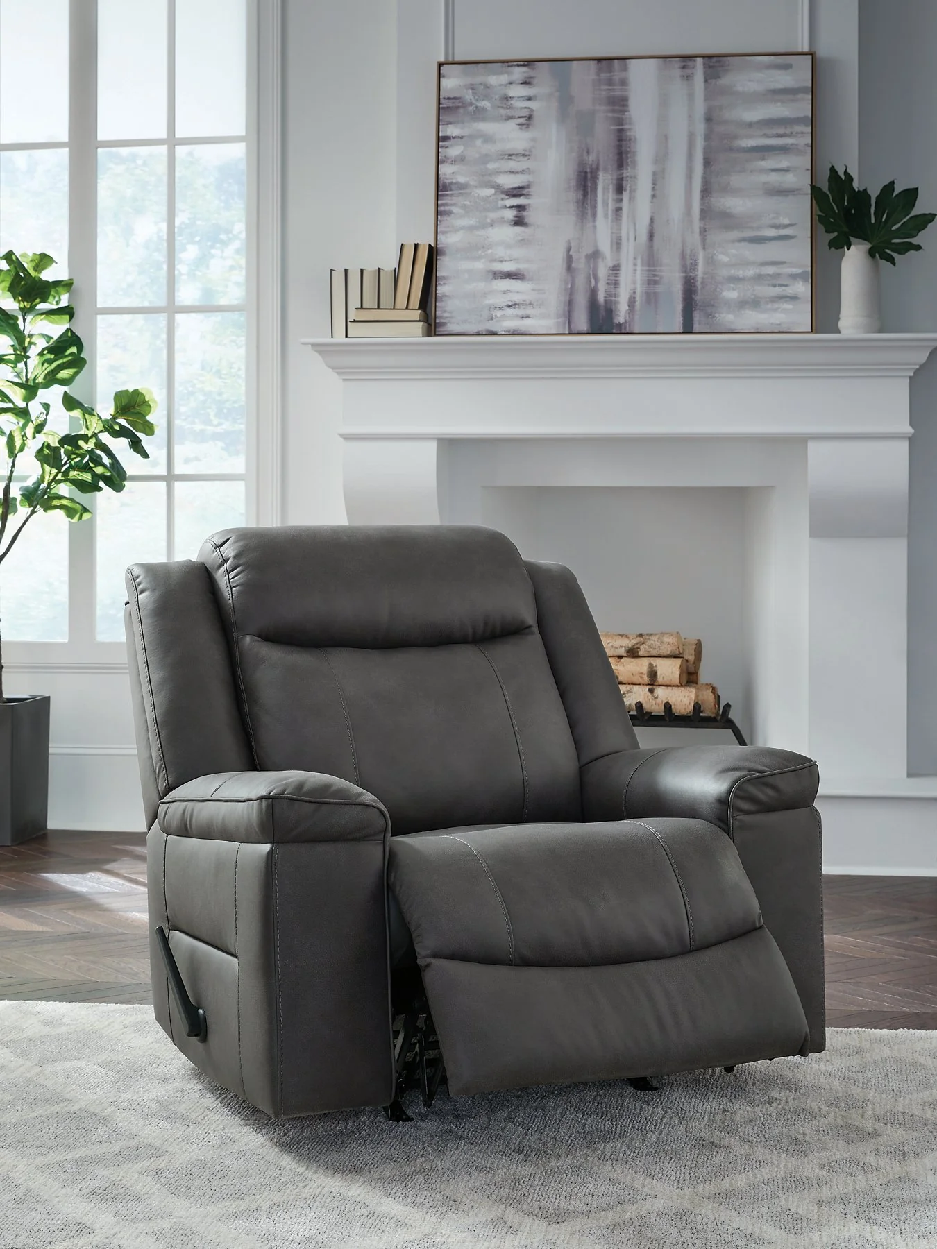 Status Check Recliner - Image 20
