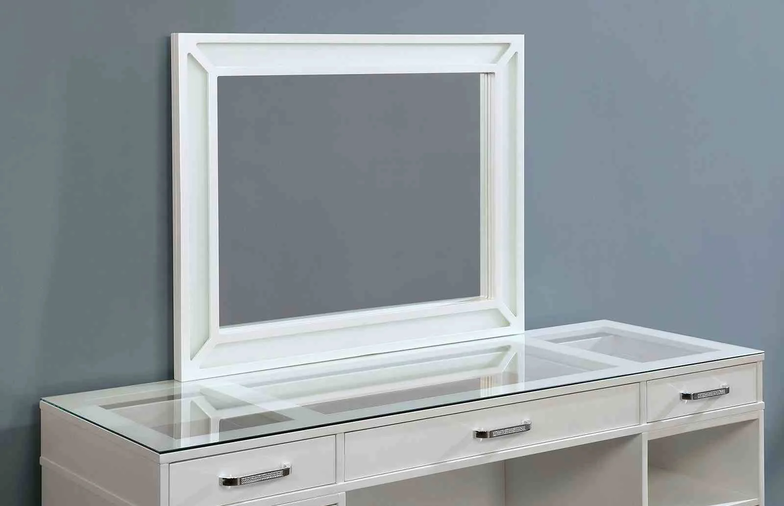 Stephanie Vanity w/ Stool, White - Image 5