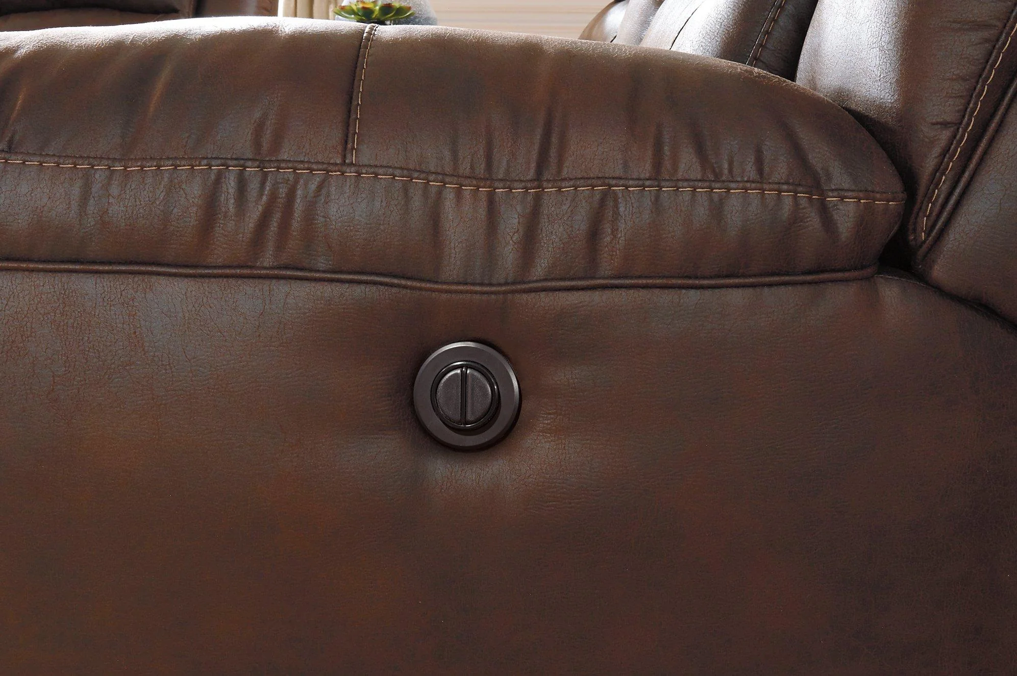 Stoneland Power Reclining Loveseat with Console - Image 8