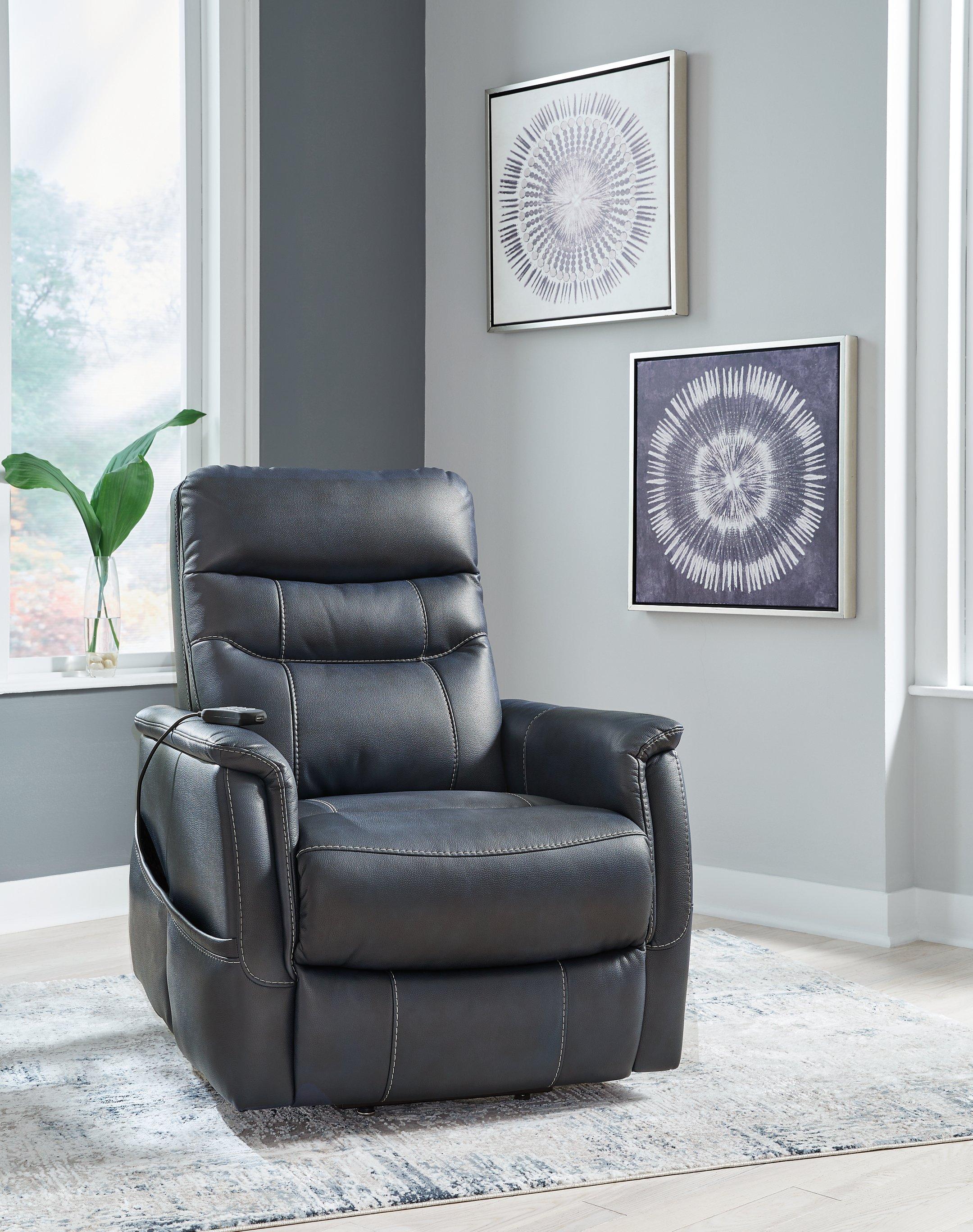 Strawbill Power Lift Recliner - Image 17