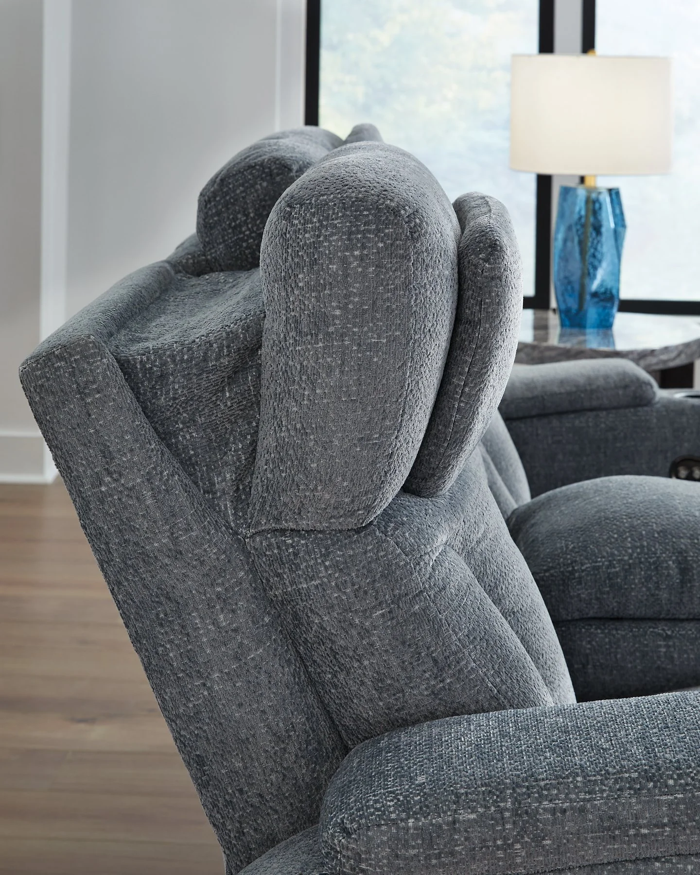 Studio Cave Power Reclining Loveseat with Console - Image 11