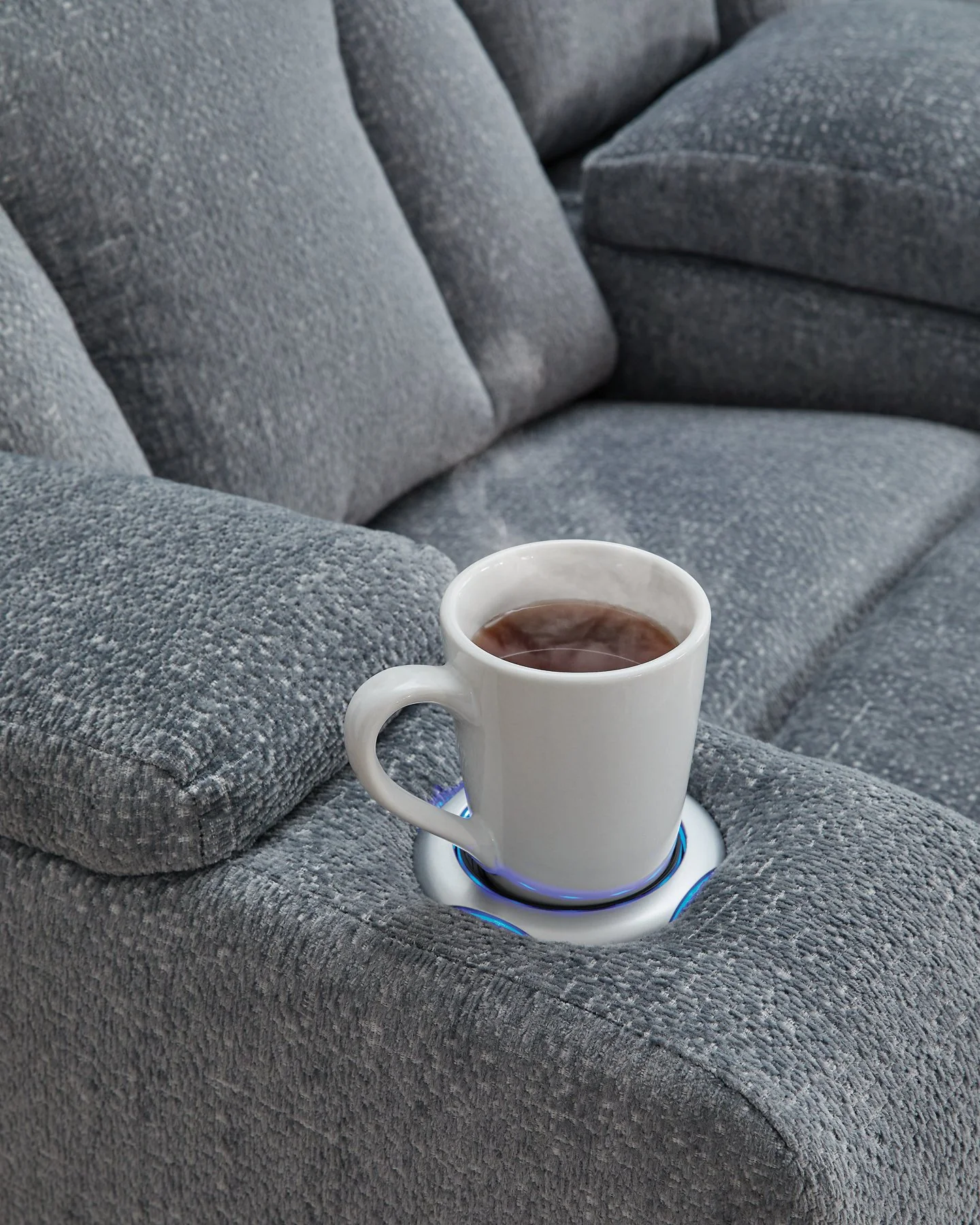 Studio Cave Power Reclining Loveseat with Console - Image 14