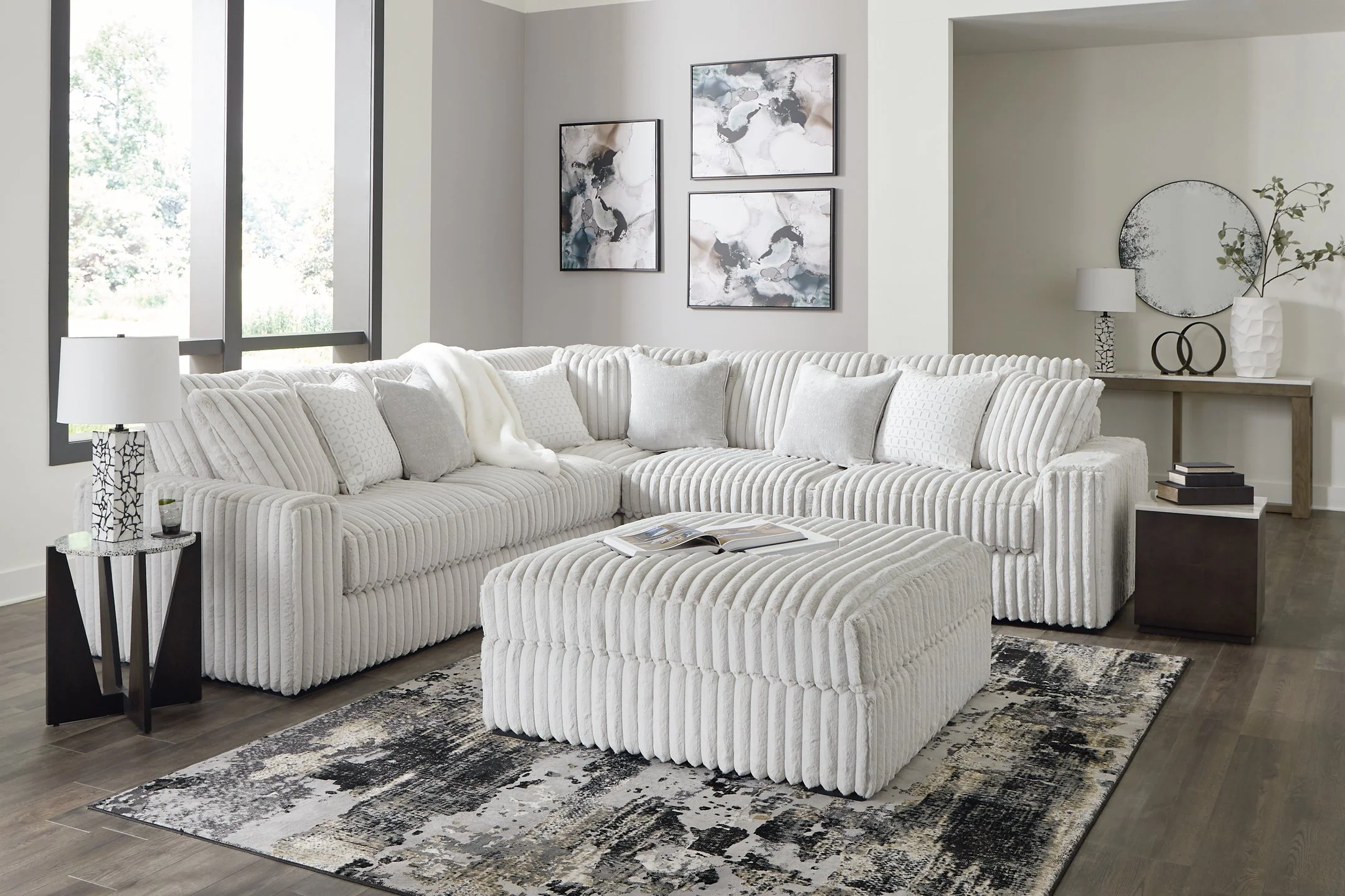 Stupendous Living Room Set - Image 2