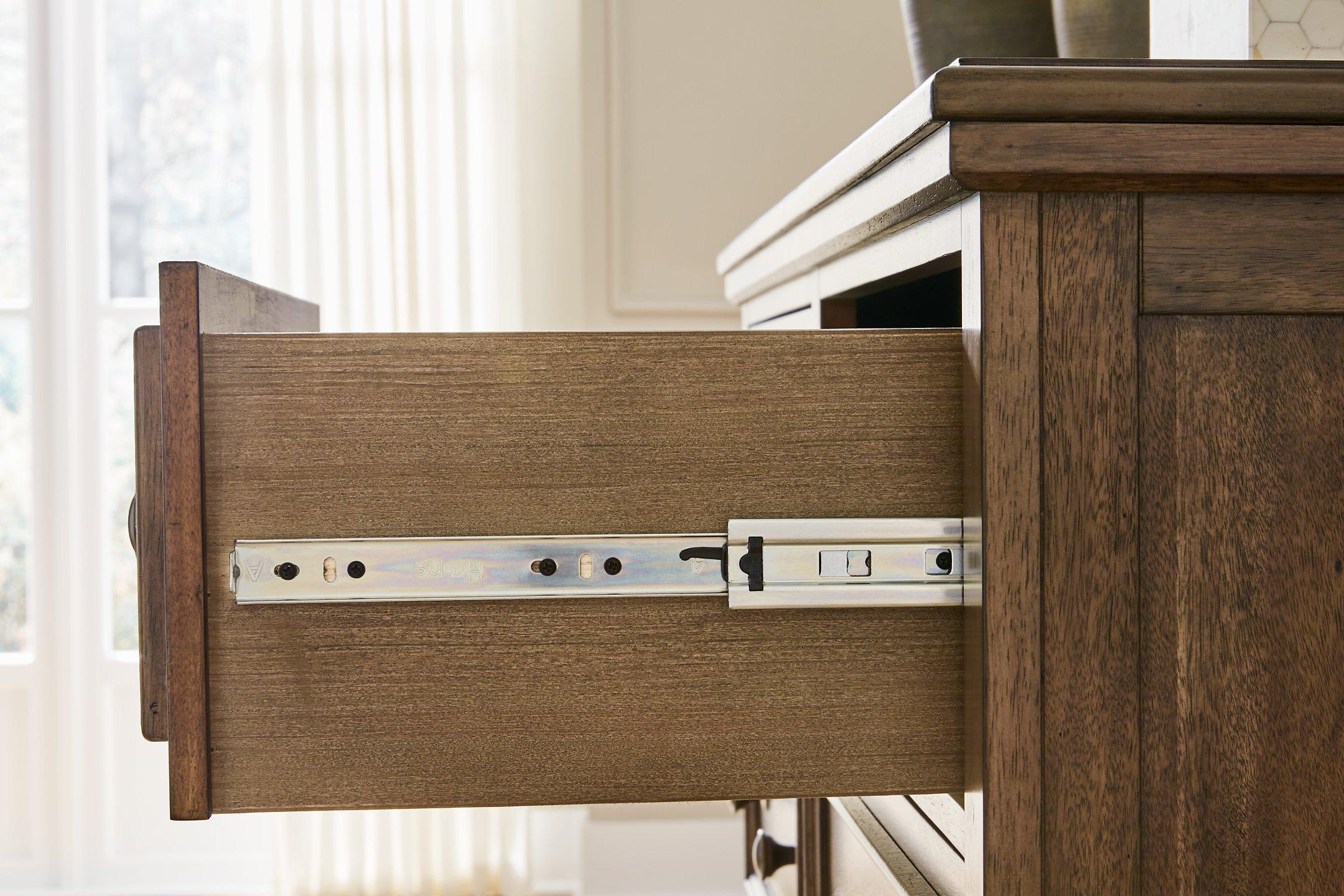 Sturlayne Chest of Drawers - Image 9