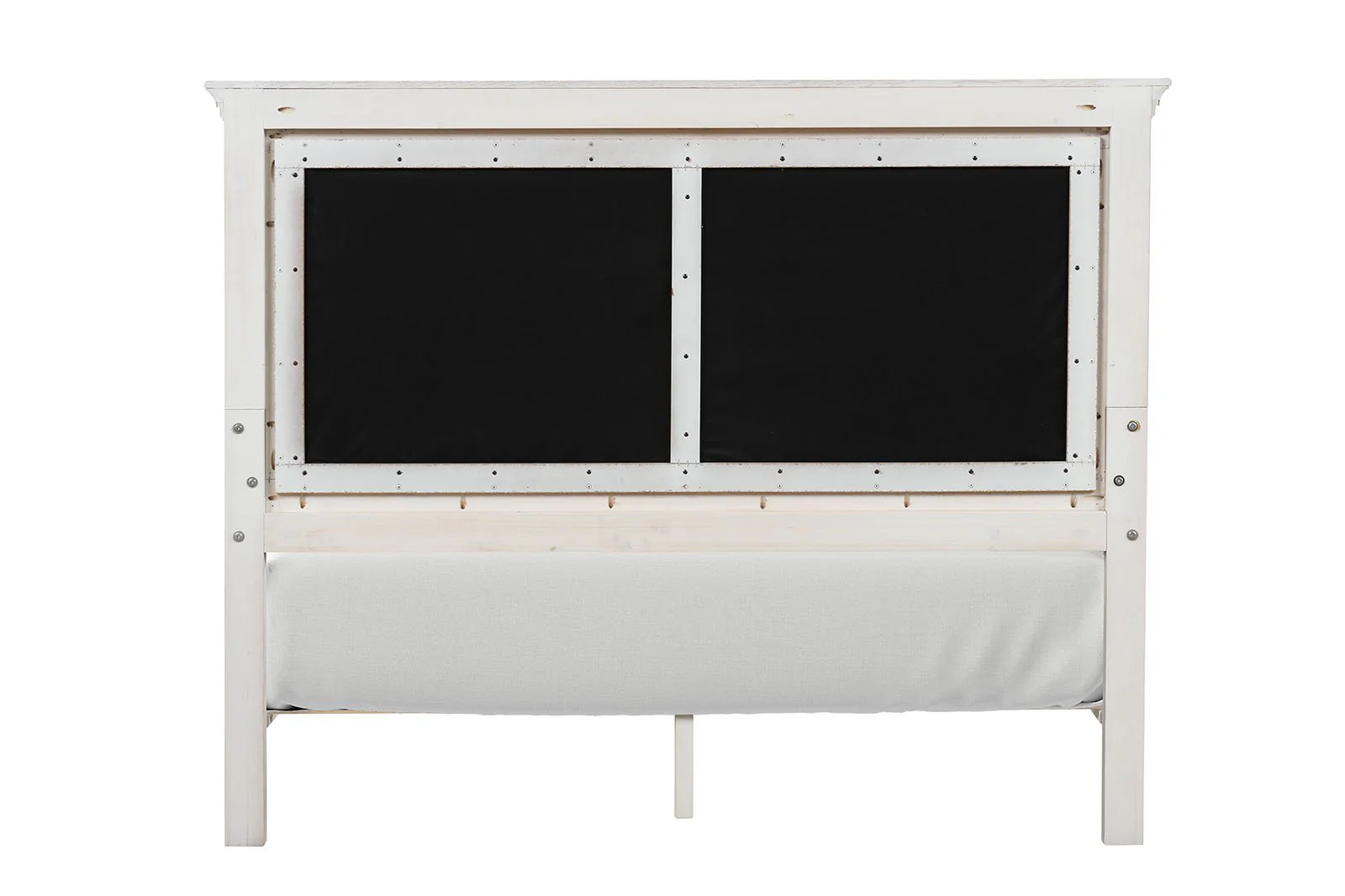 Swanley 5 Pc. Queen Bedroom Set w/ Chest - Image 10