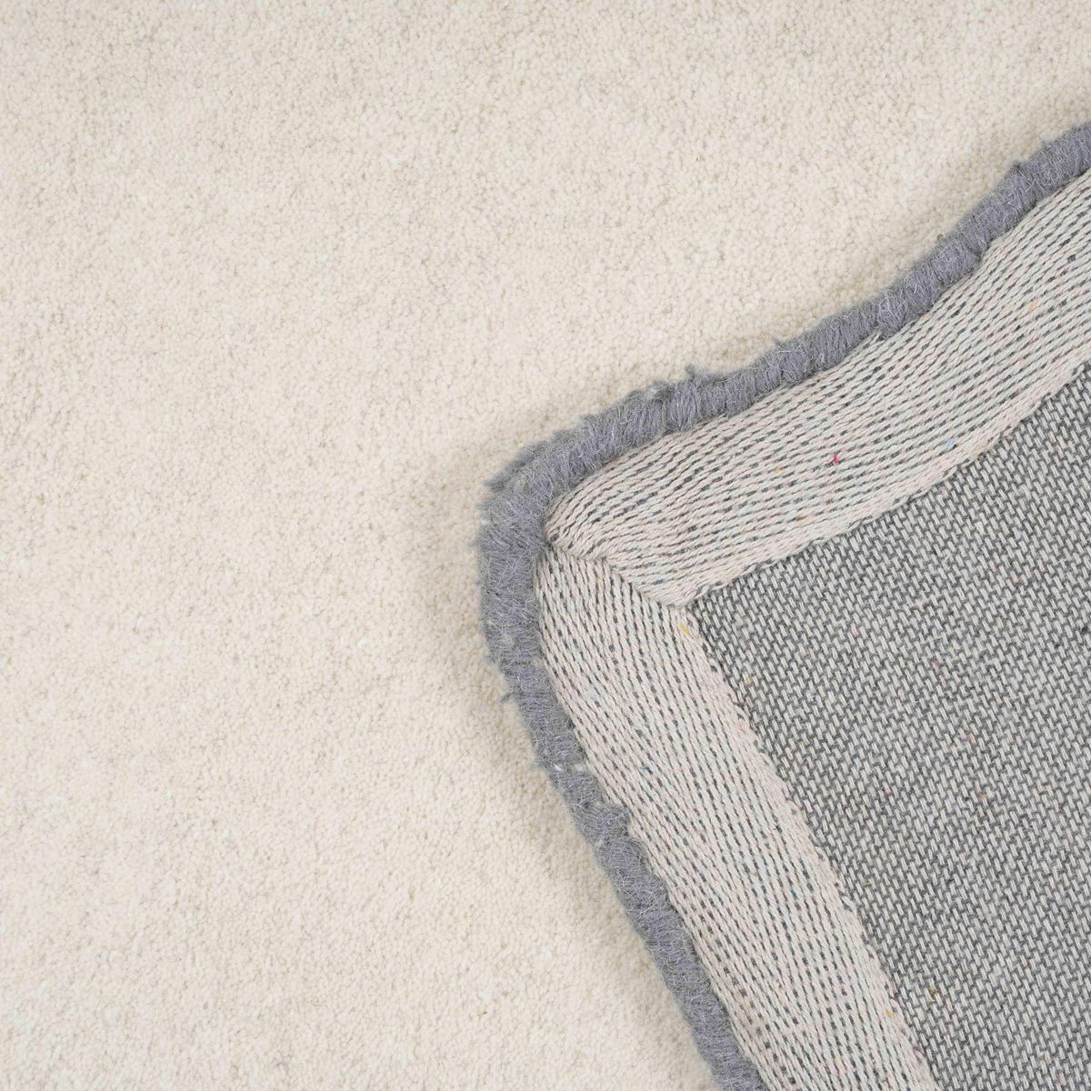 Tarba Grey 5'x7' Rectangular Floor Rug - Image 5