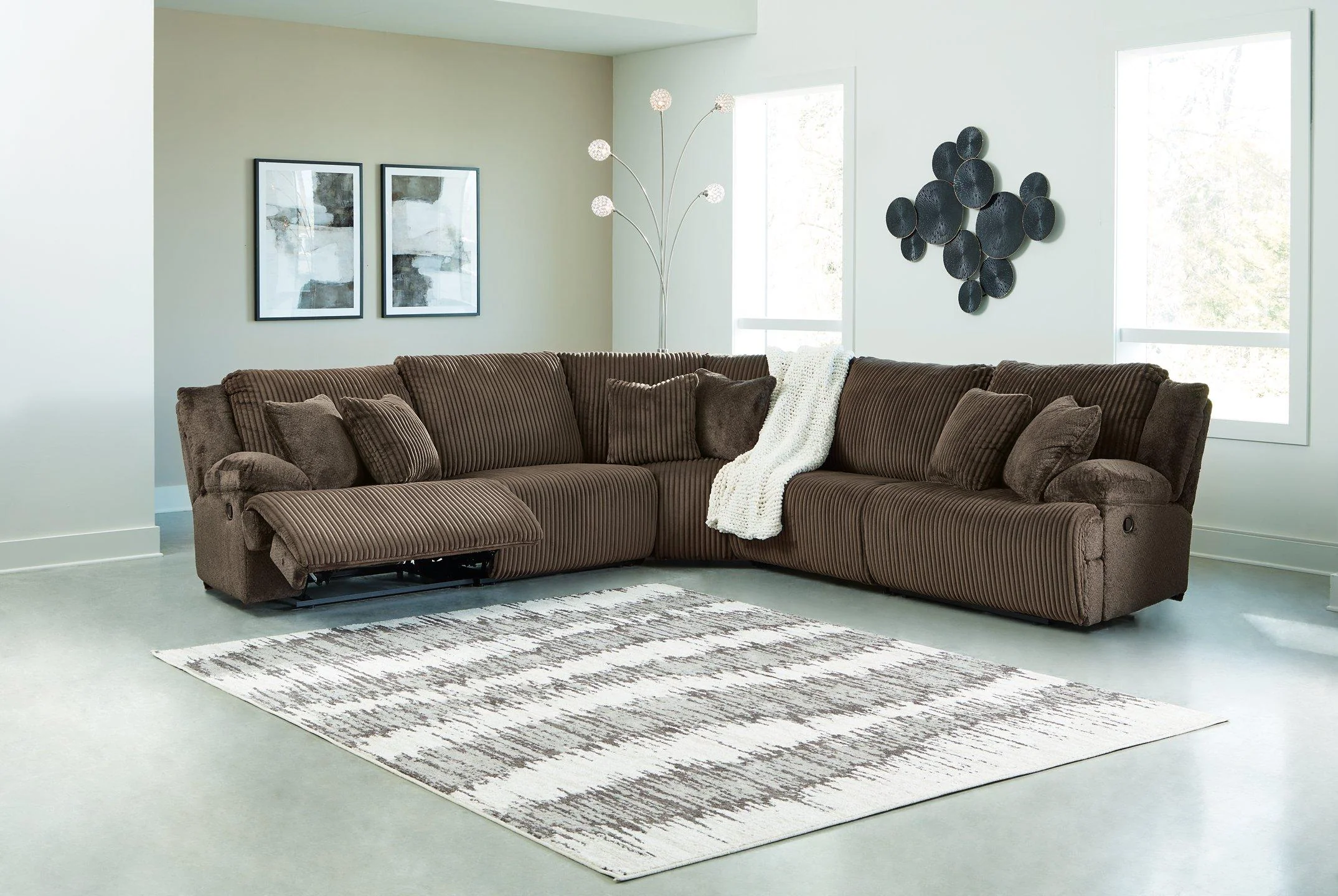 Top Tier Living Room Set - Image 29
