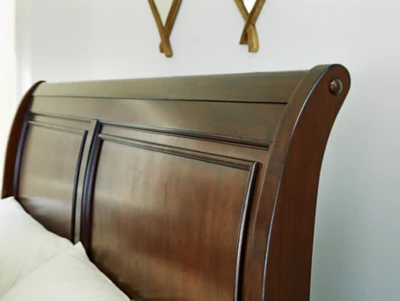 Trellington Sleigh Storage Bed - Image 8