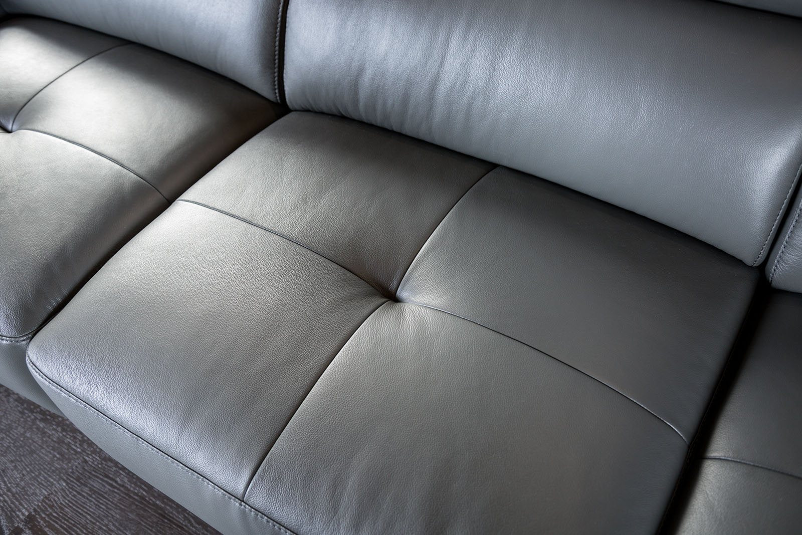Vadso Sectional, Right Chaise, Dark Gray - Image 3