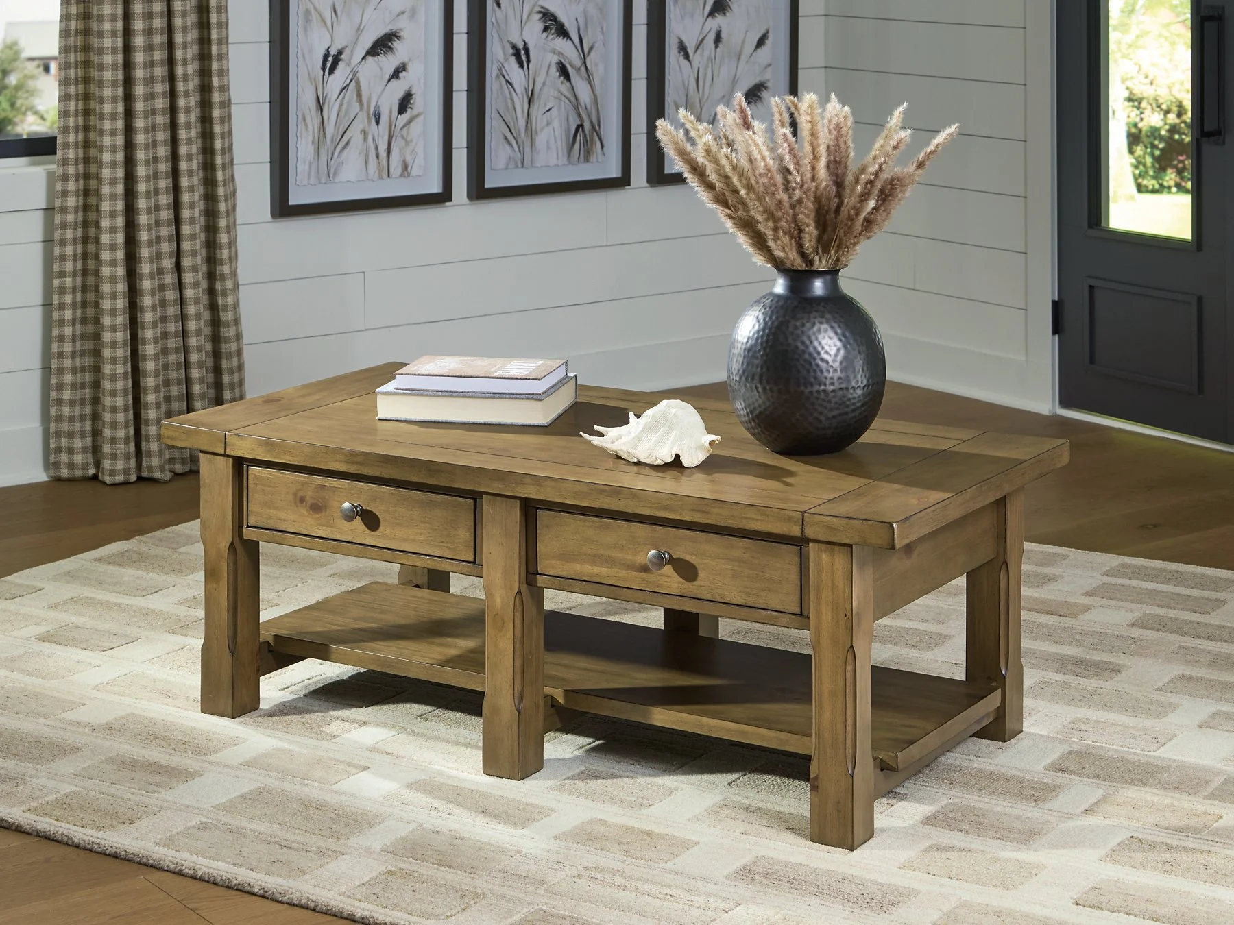 Vandenmore Coffee Table - Image 2