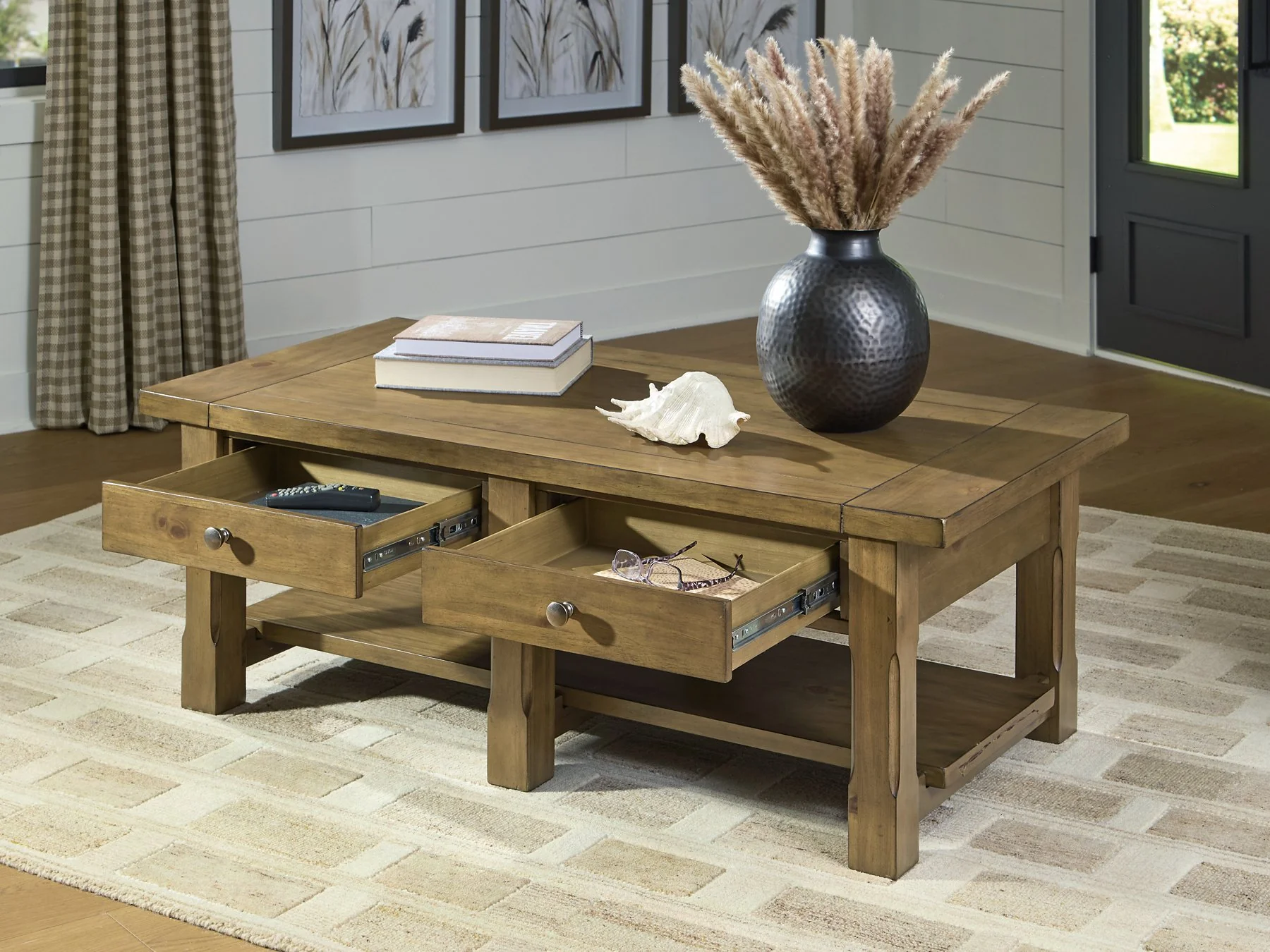 Vandenmore Coffee Table - Image 8