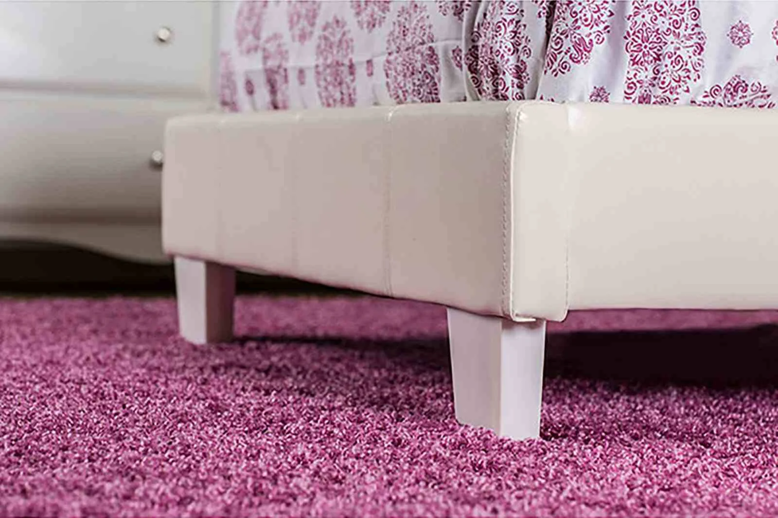 Velen Twin Bed, White - Image 6