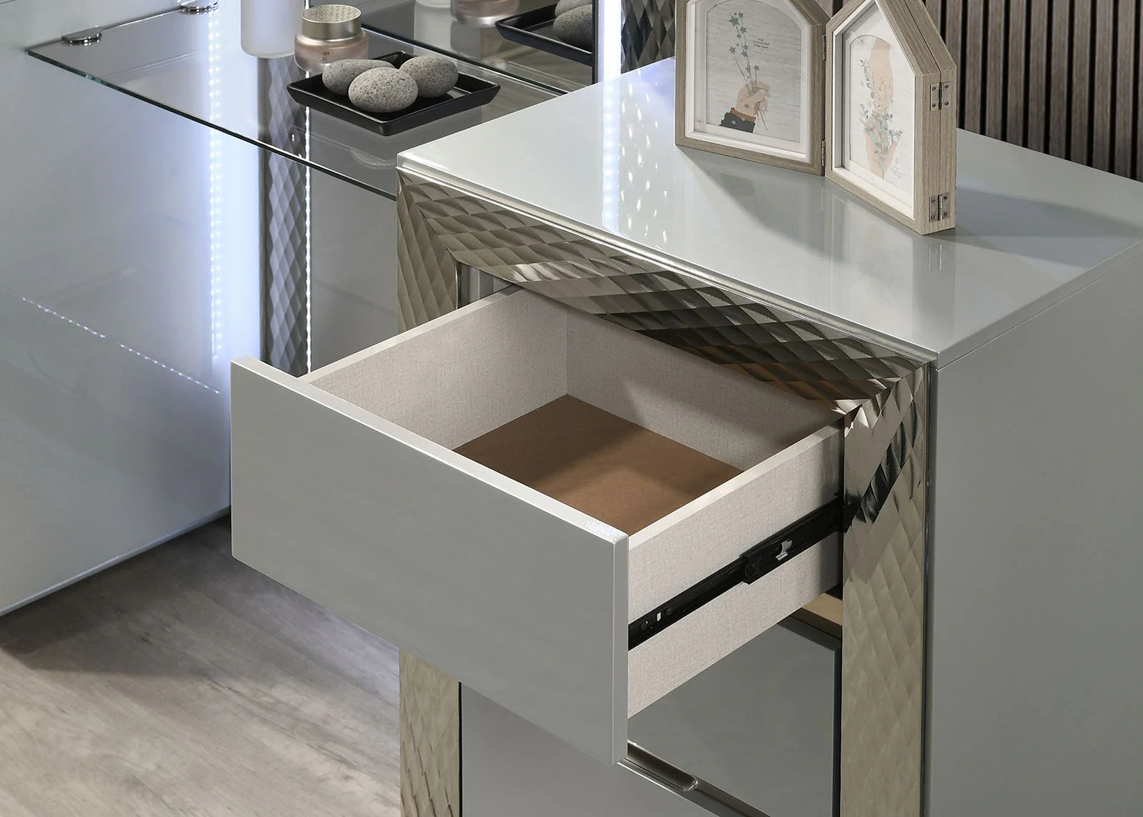 Ventnor Vanity w/ Stool, Gray - Image 5