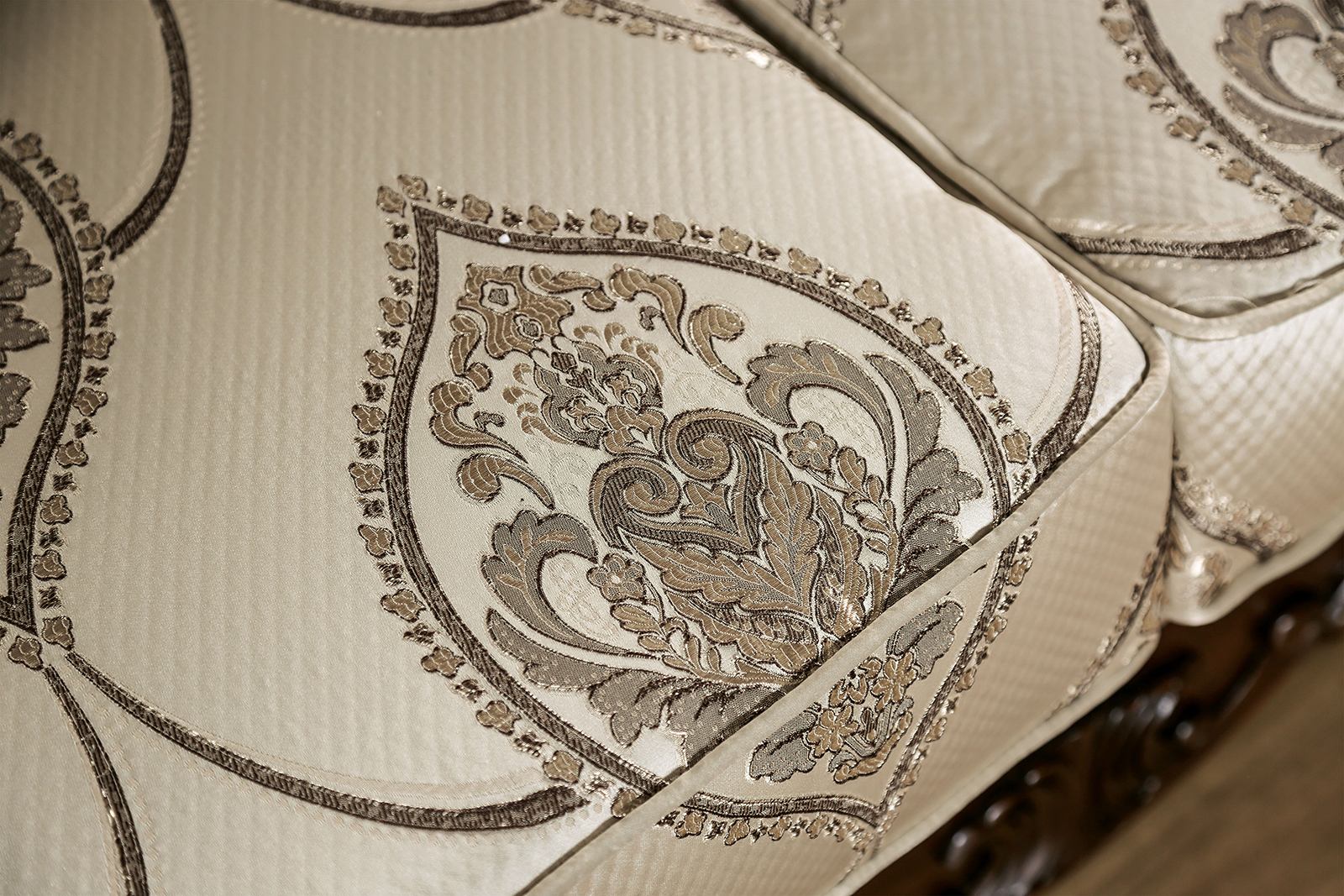 Veracruz Sofa, Dark Cherry/Beige - Image 3