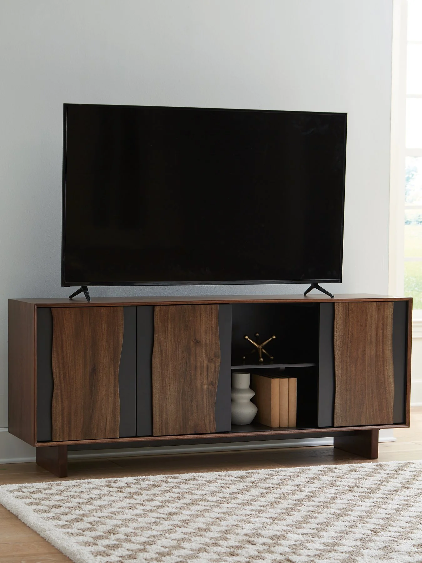 Welby Accent Cabinet - Image 8