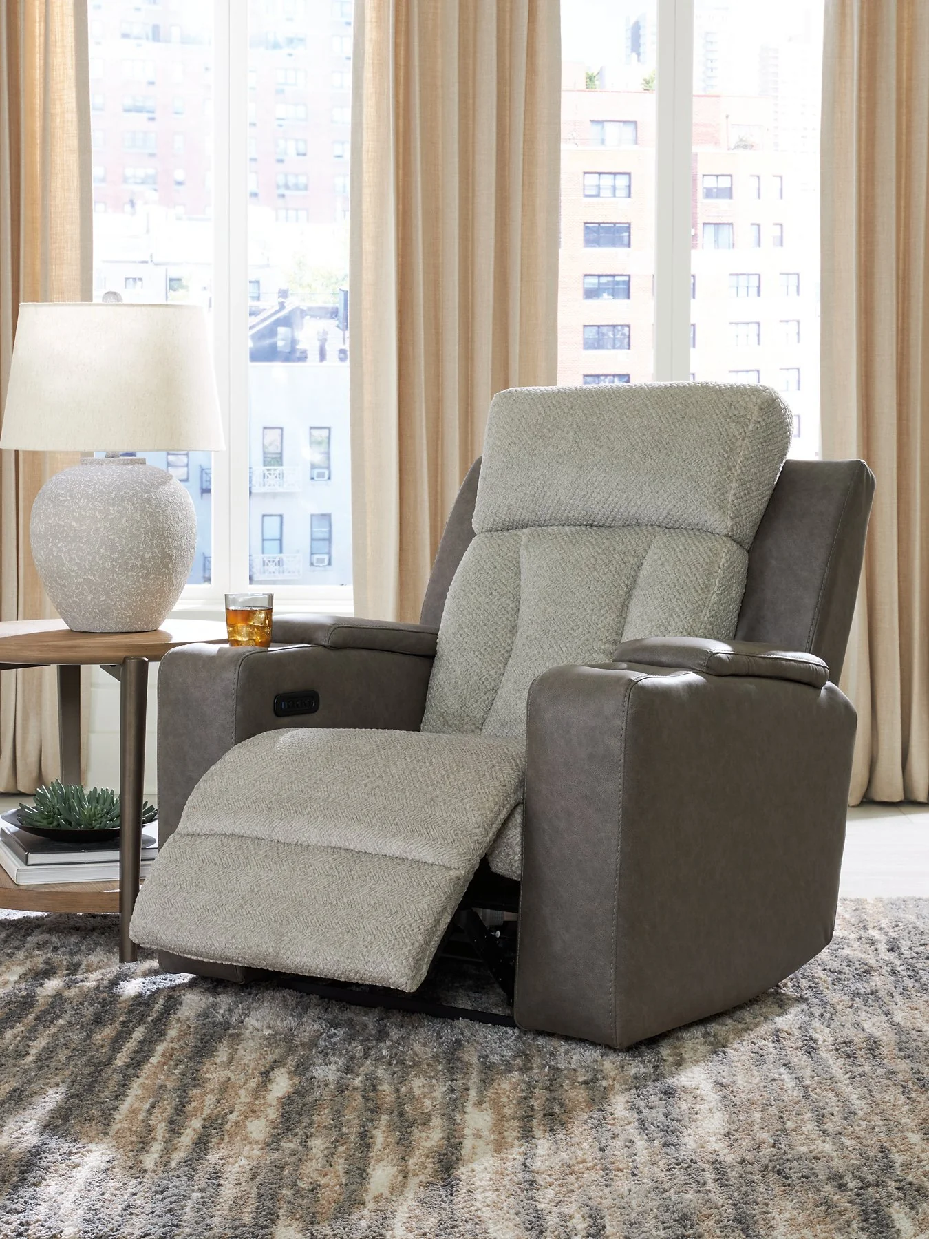 WhipLash Power Recliner - Image 8