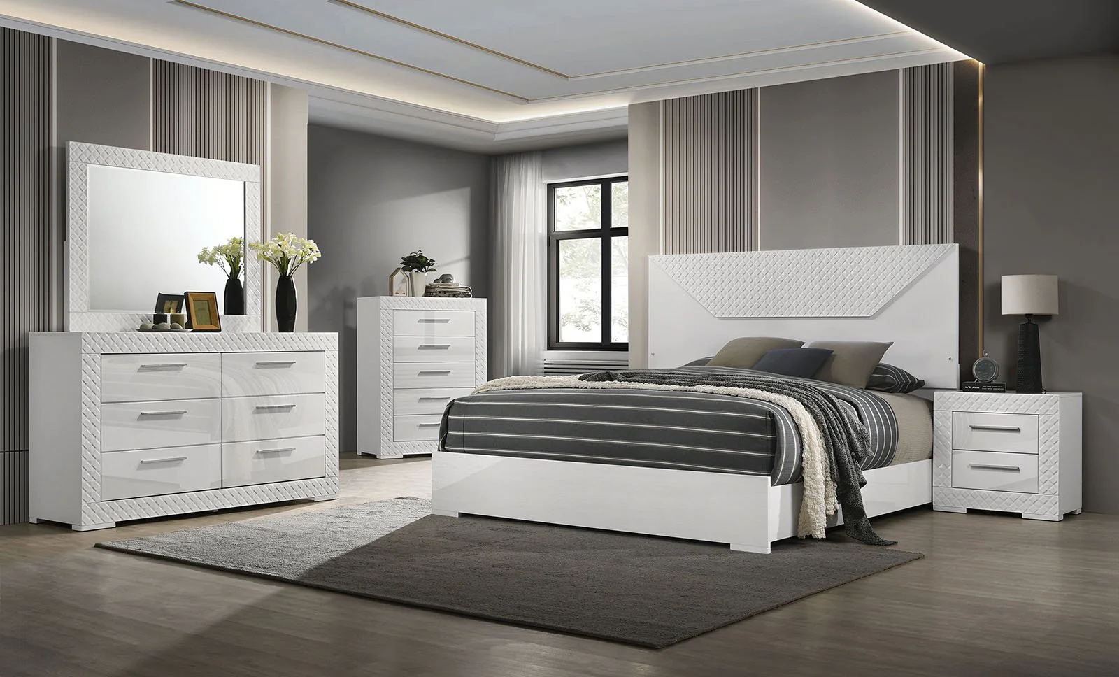 Whitby E.King Bed, White - Image 2