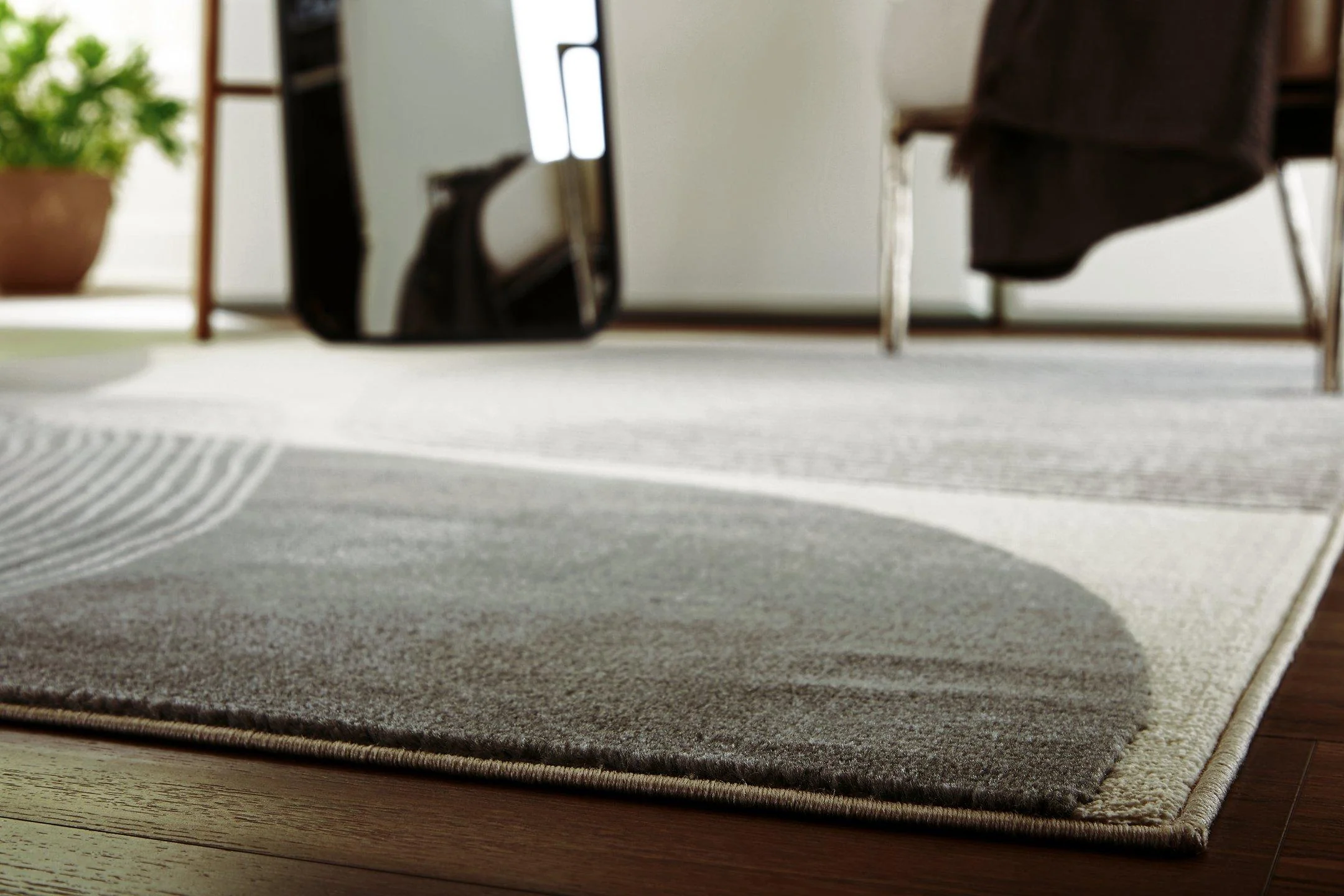 Winderburg Rug - Image 4