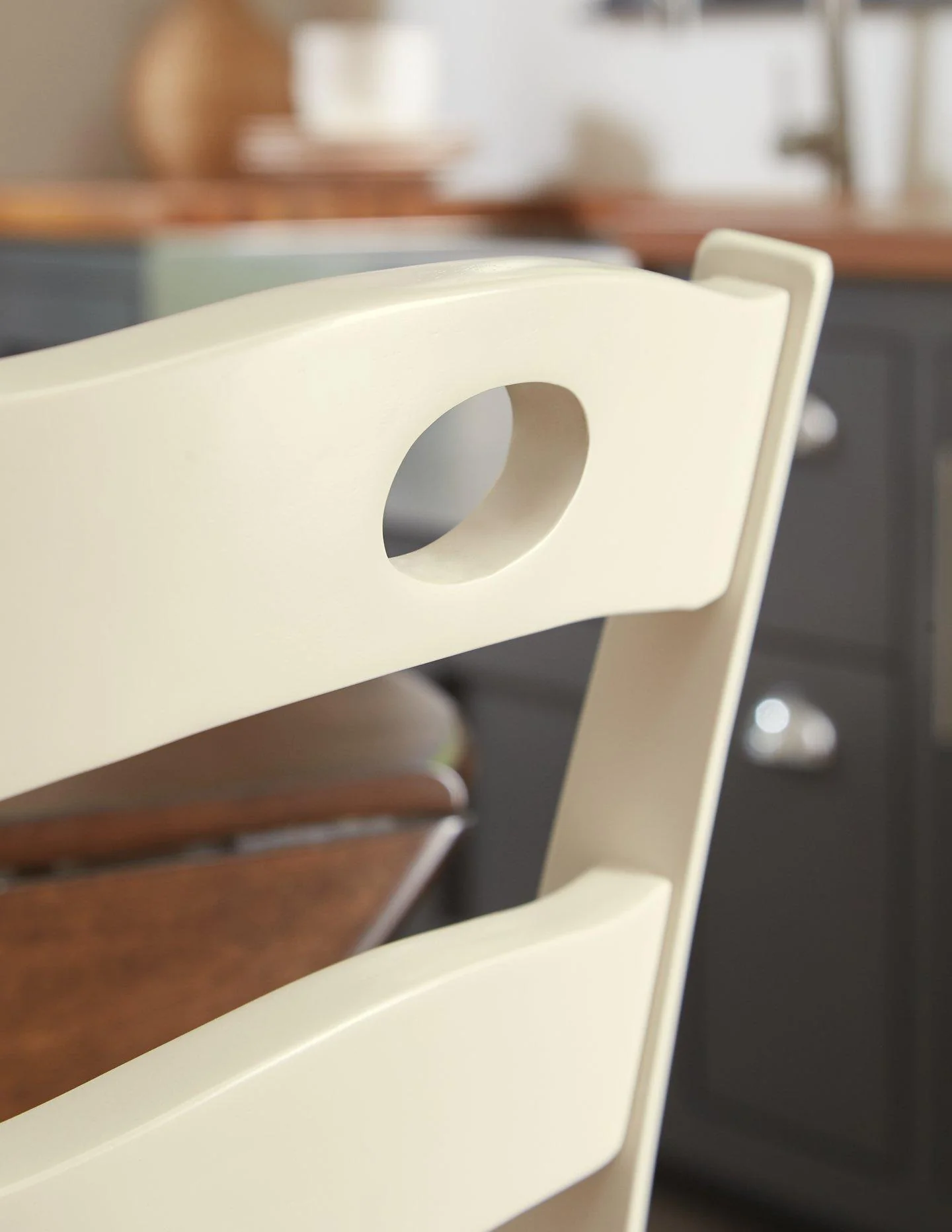 Woodanville Dining Set - Image 17