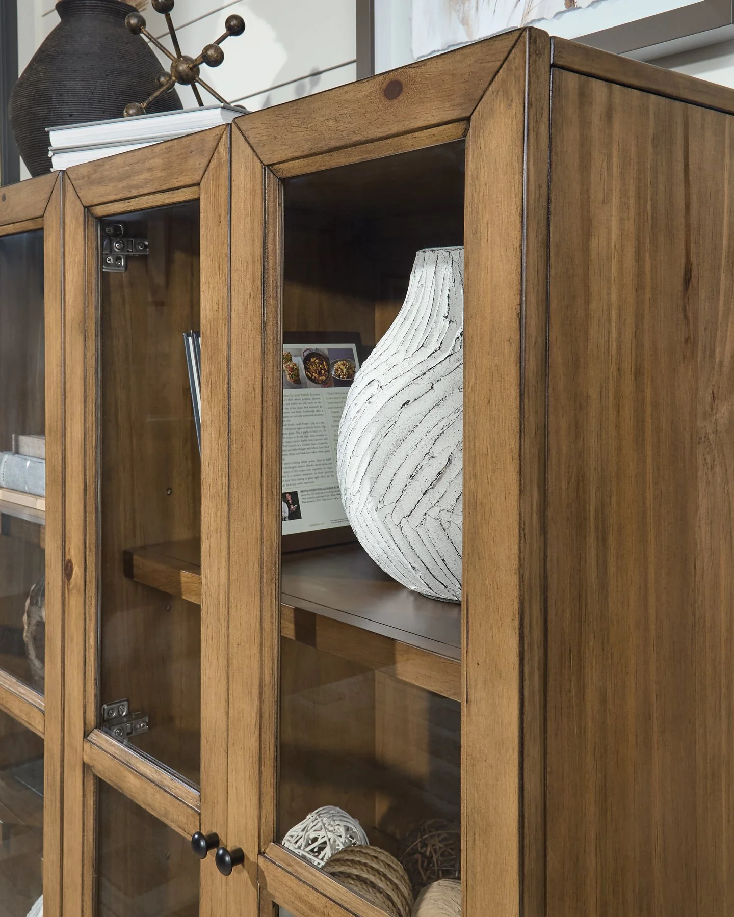 Wrenridge Accent Cabinet - Image 8
