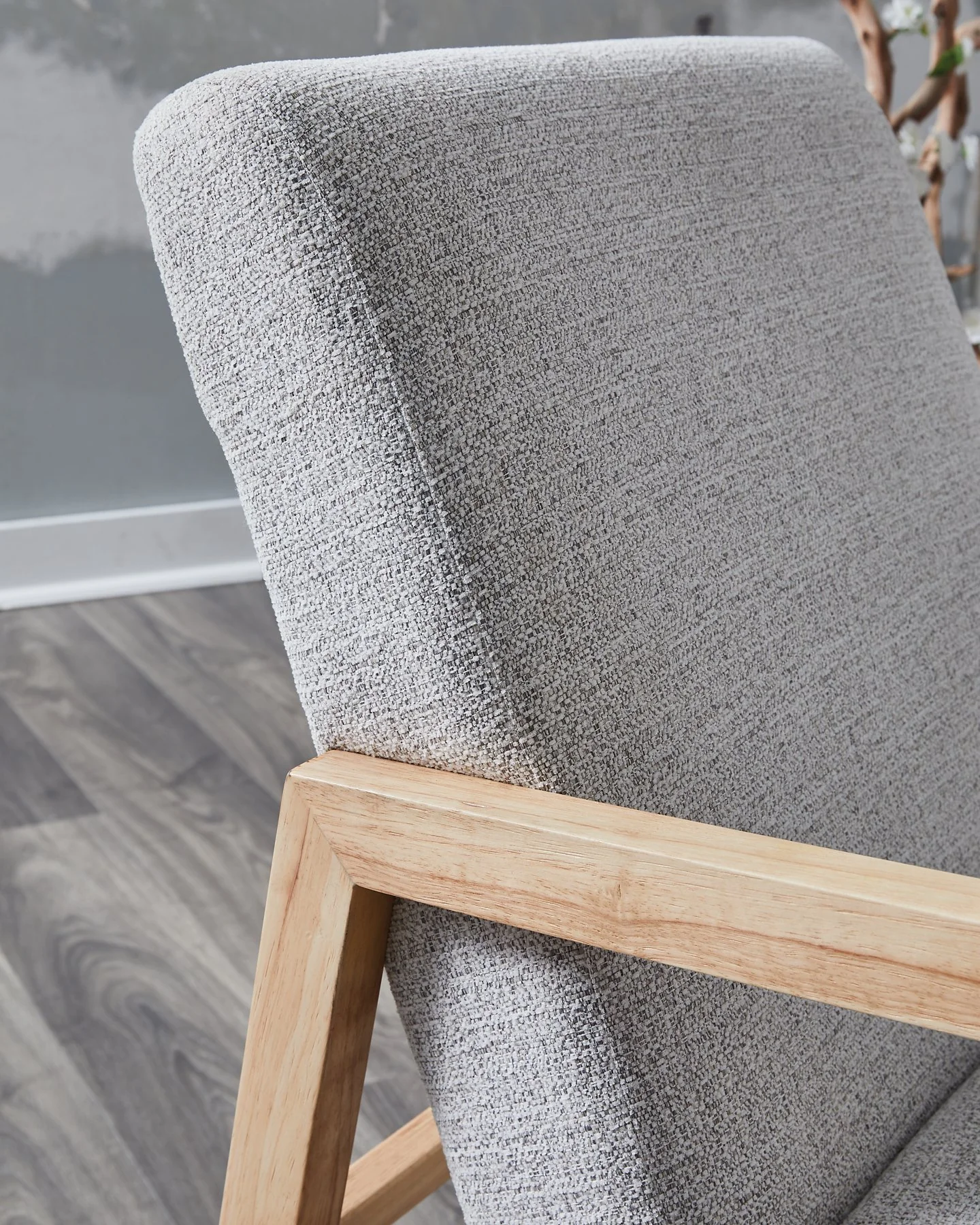 Wychworth Accent Chair - Image 8