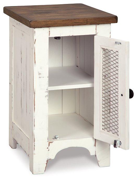 Wystfield Chairside End Table - Image 5