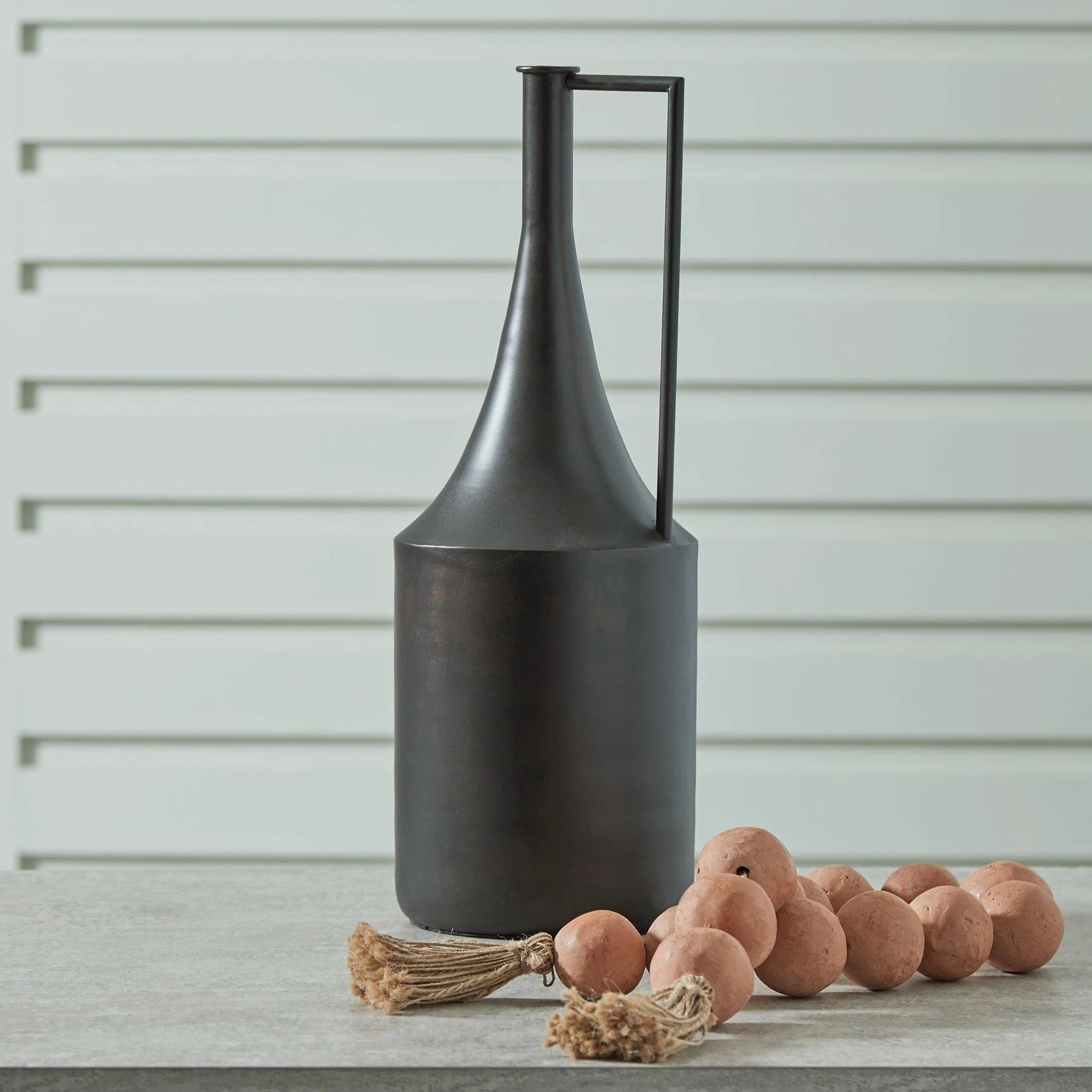 Zainforth Vase - Image 2